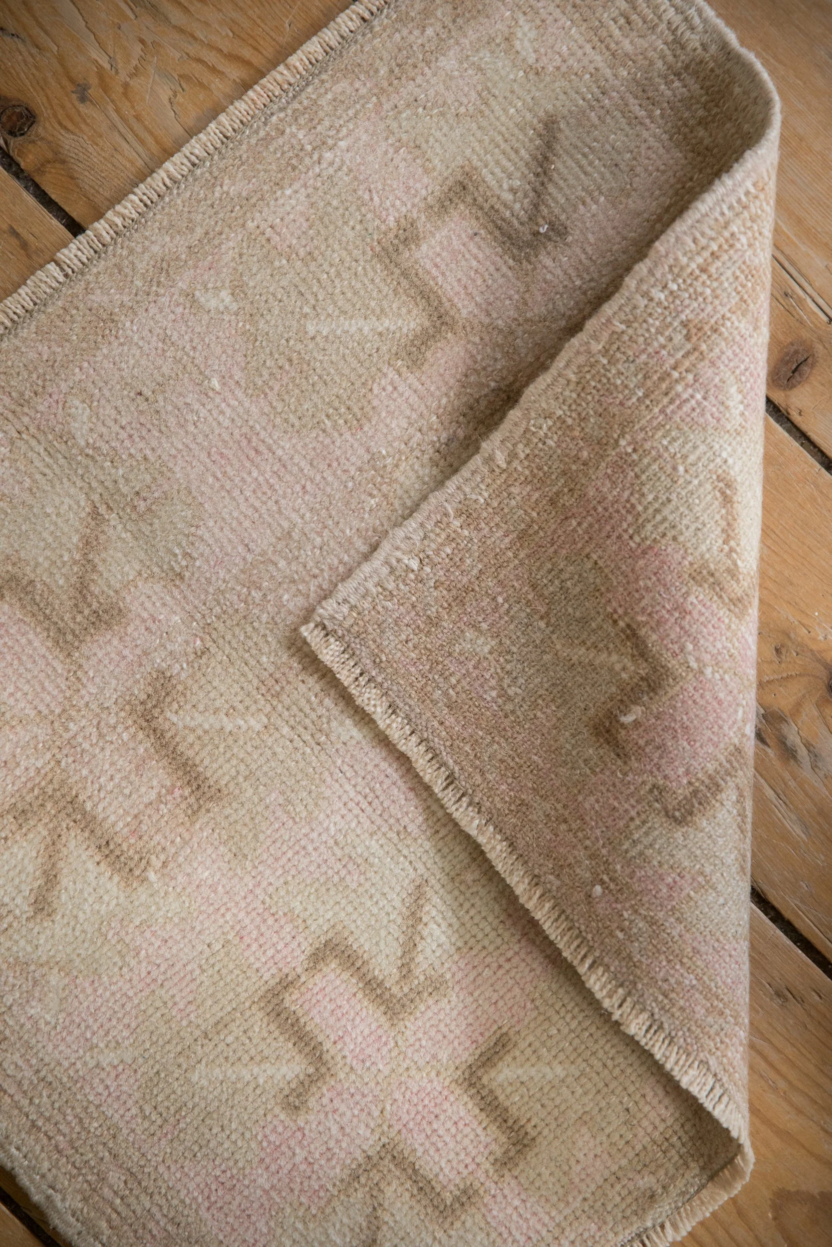 1.5x1.5 Vintage Distressed Oushak Square Rug Mat - Image 5