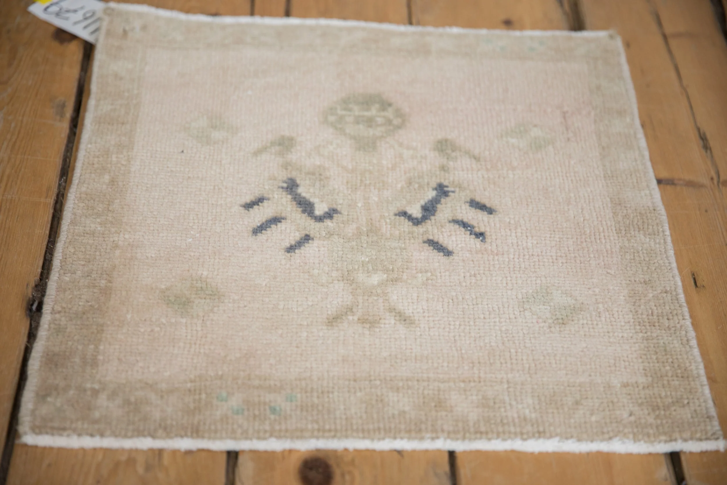 1.5x1.5 Vintage Distressed Oushak Square Rug Mat - Image 3