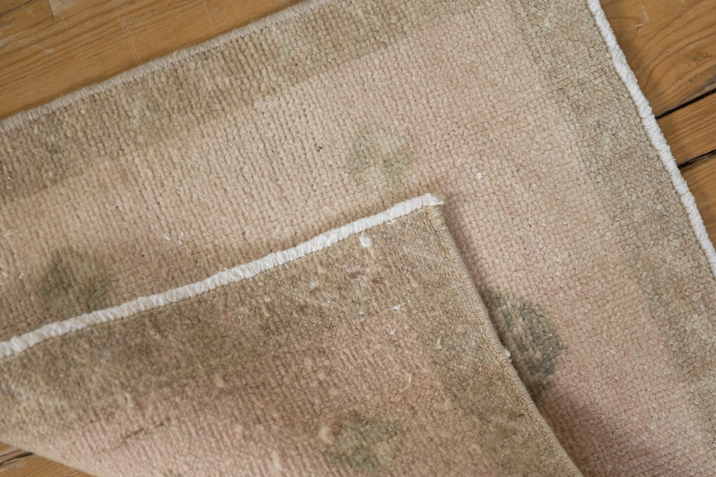 1.5x1.5 Vintage Distressed Oushak Square Rug Mat - Image 4