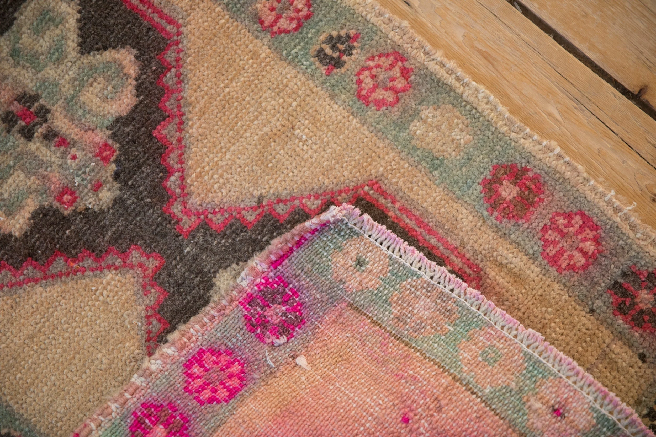 1.5x2.5 Vintage Distressed Kars Rug Mat - Image 8