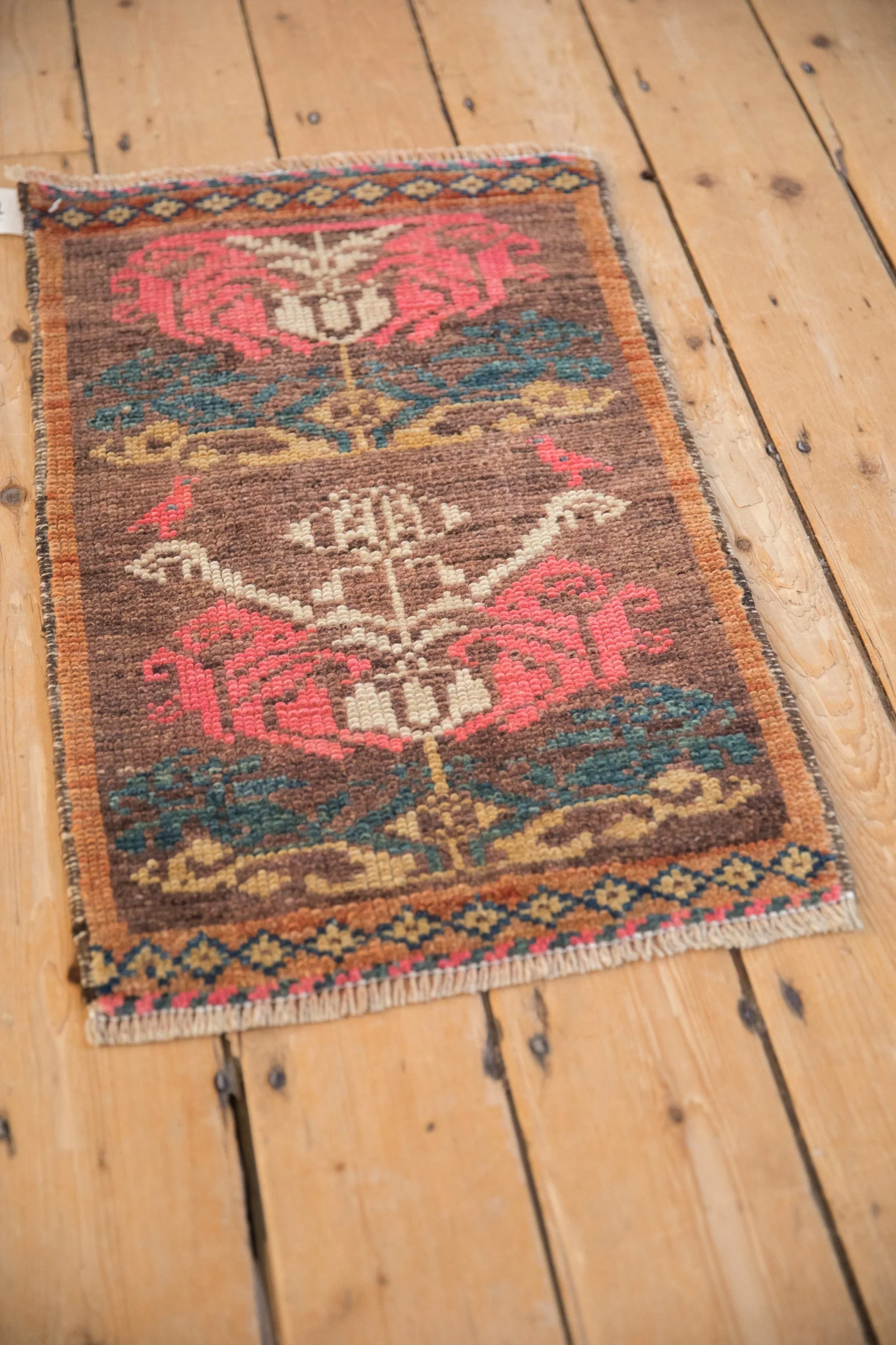 1.5x2.5 Vintage Distressed Kars Rug Mat - Image 4