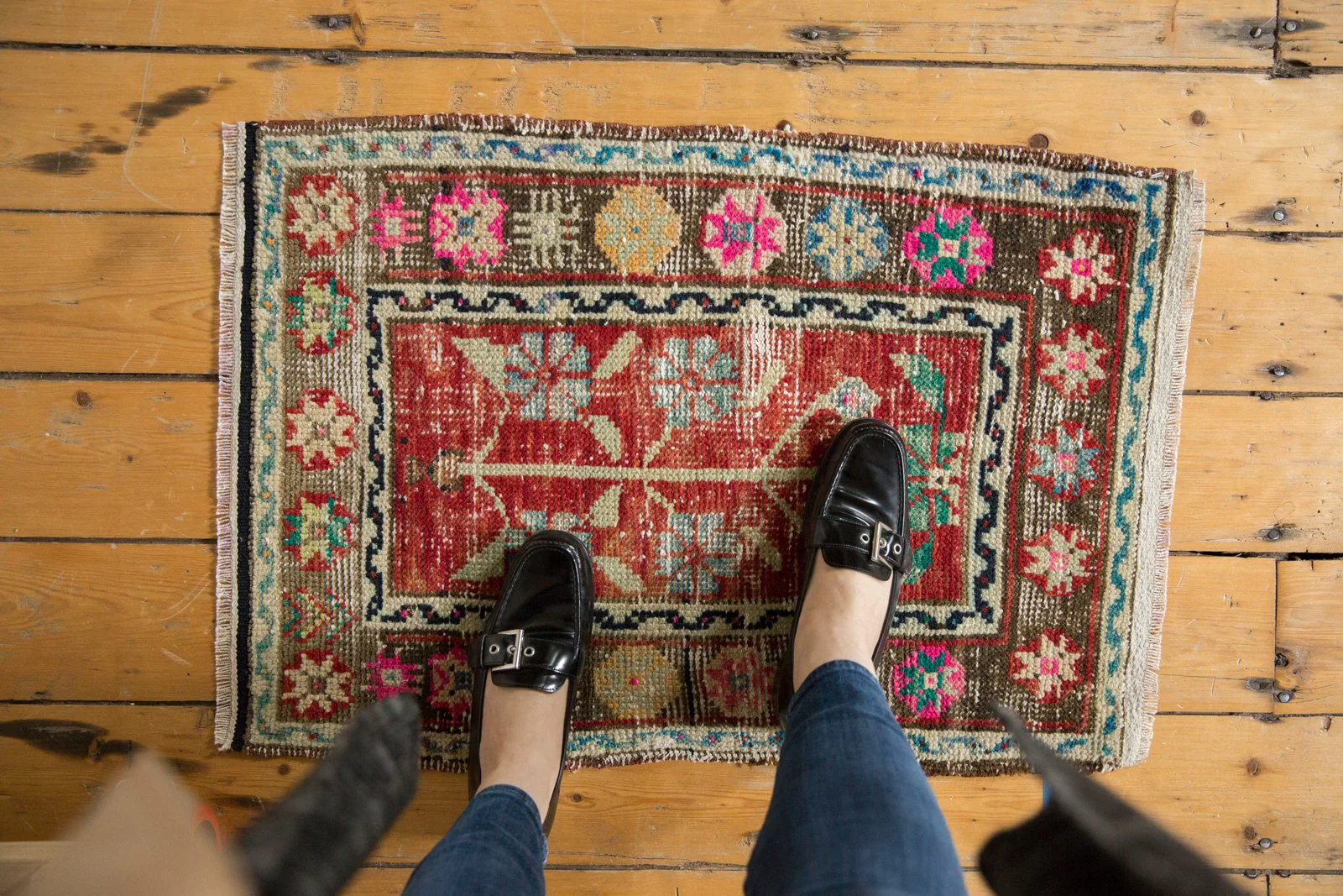 1.5x2.5 Vintage Distressed Oushak Rug Mat - Image 2