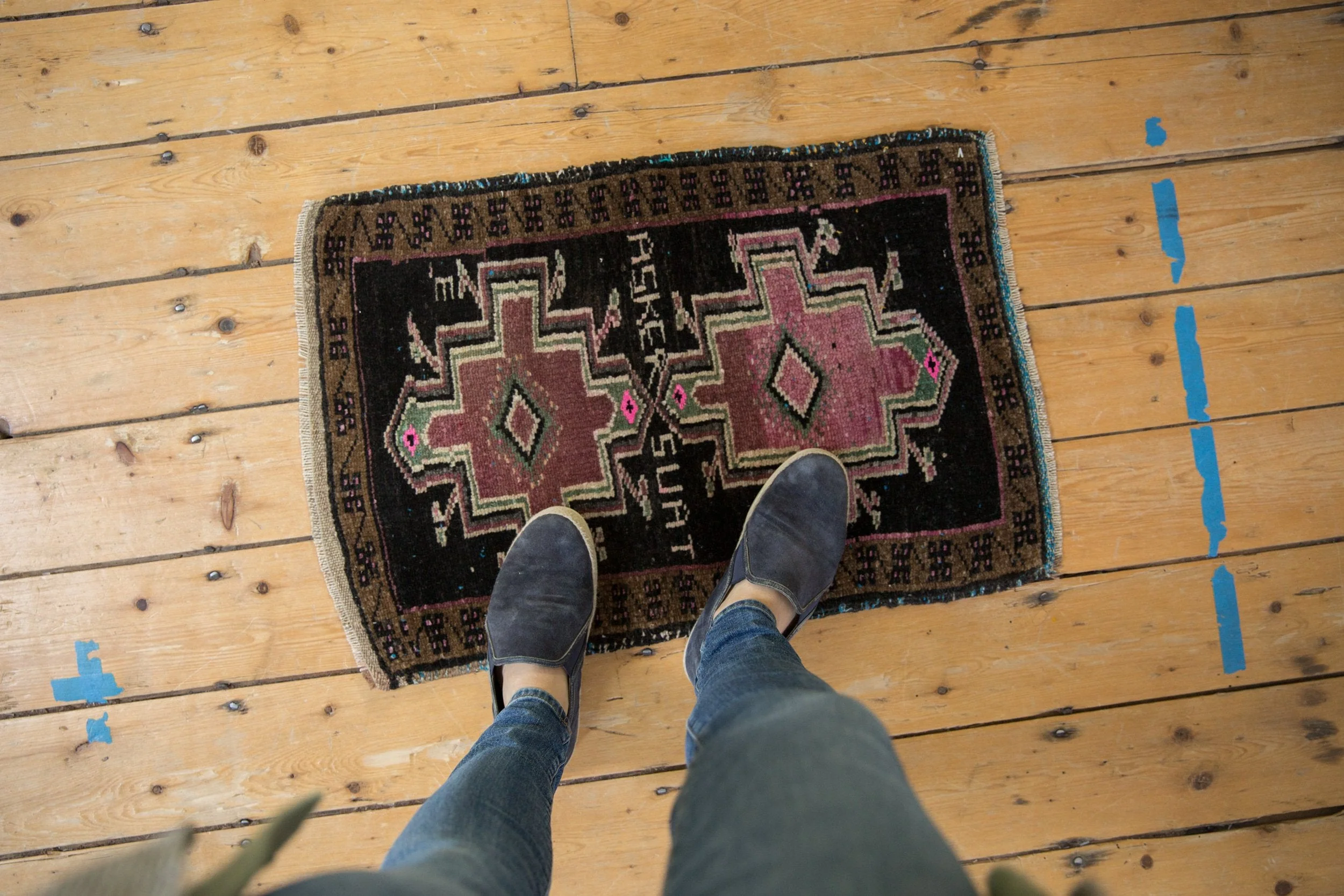 1.5x2.5 Vintage Distressed Oushak Rug Mat - Image 2