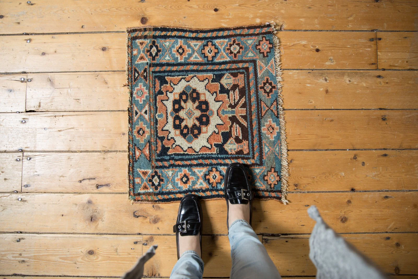1.5x2 Antique Bagface Kurdish Square Rug Mat - Image 2