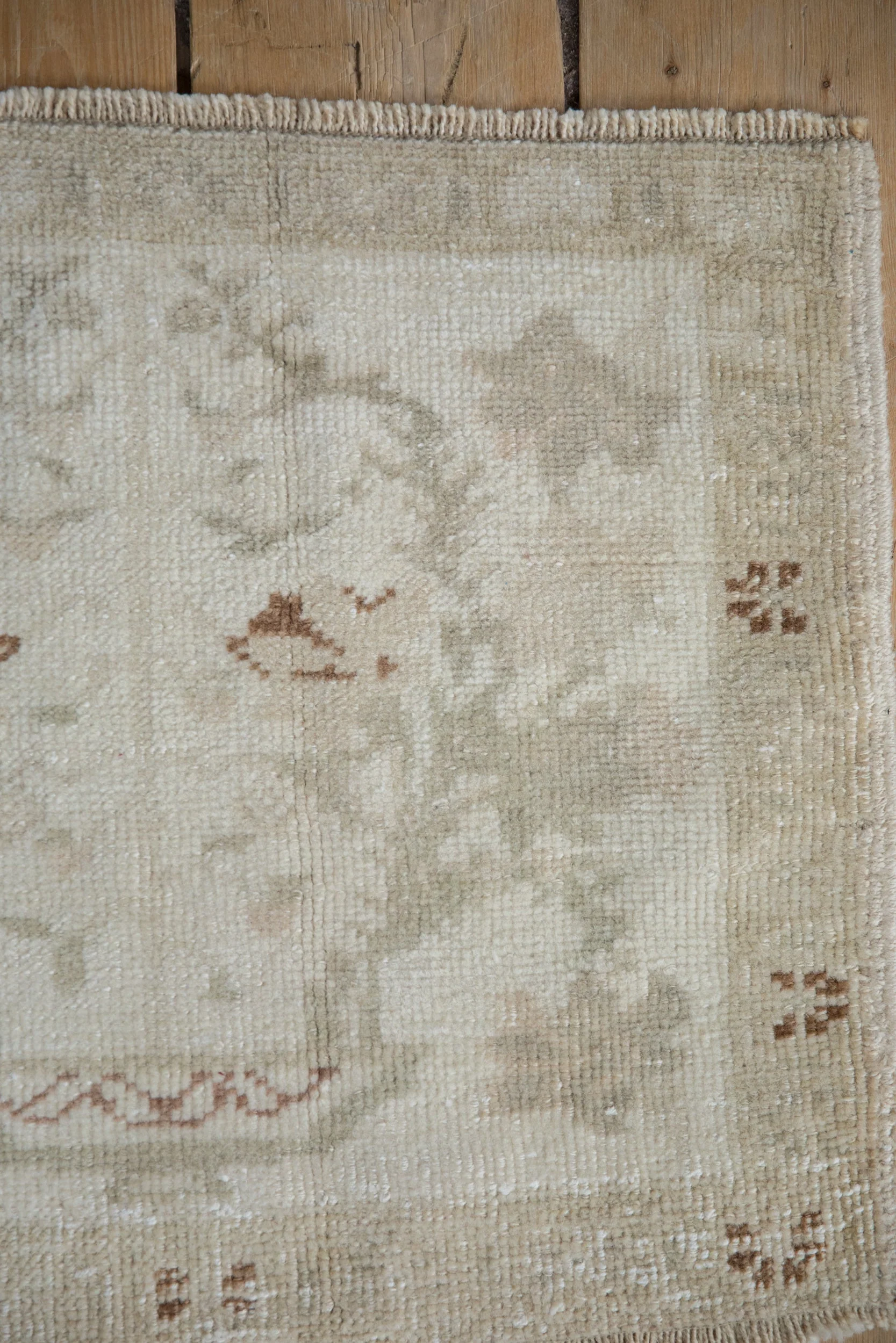 1.5x2 Vintage Distressed Oushak Square Rug Mat - Image 3