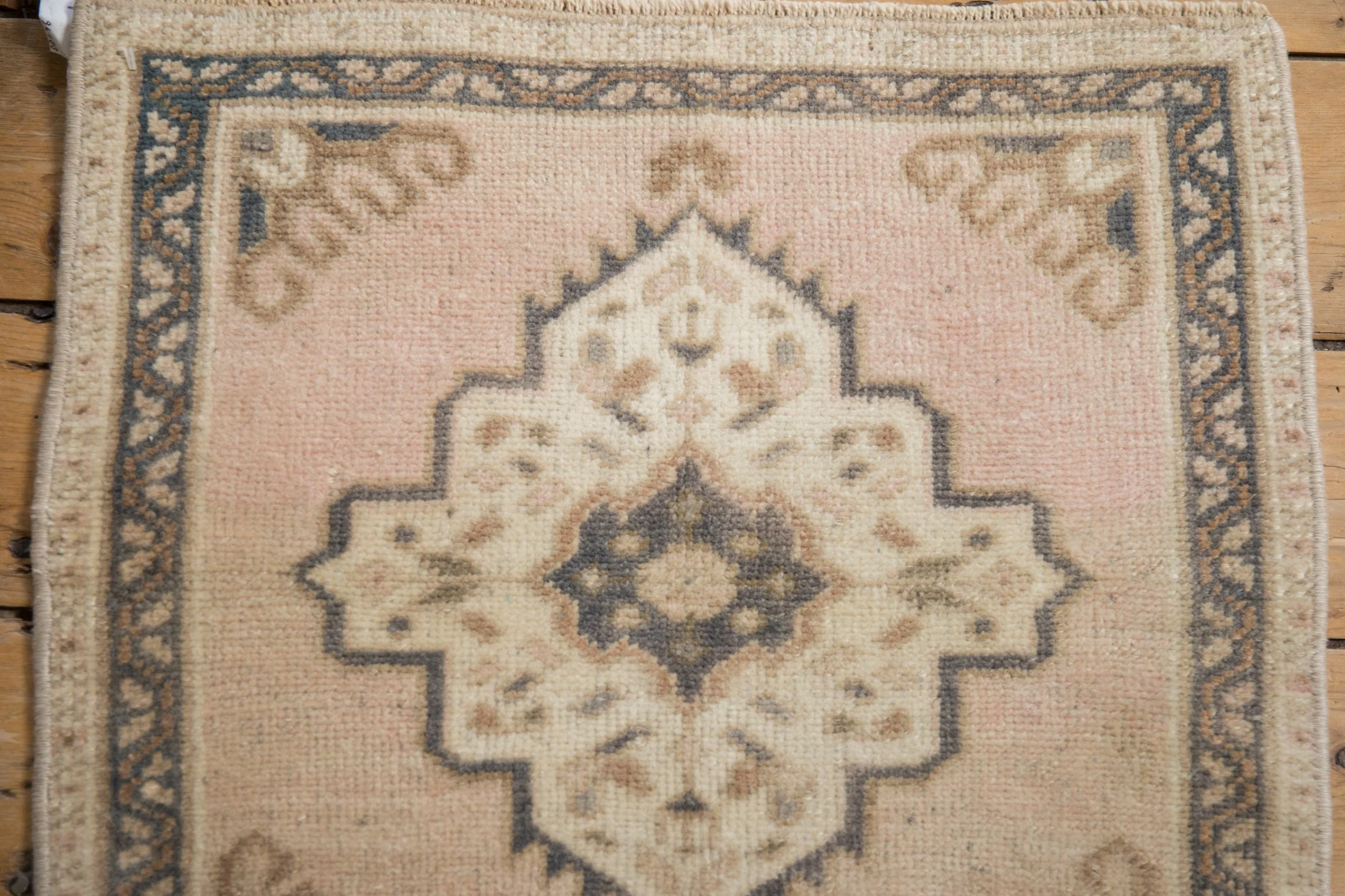 1.5x2 Vintage Distressed Oushak Square Rug Mat - Image 2