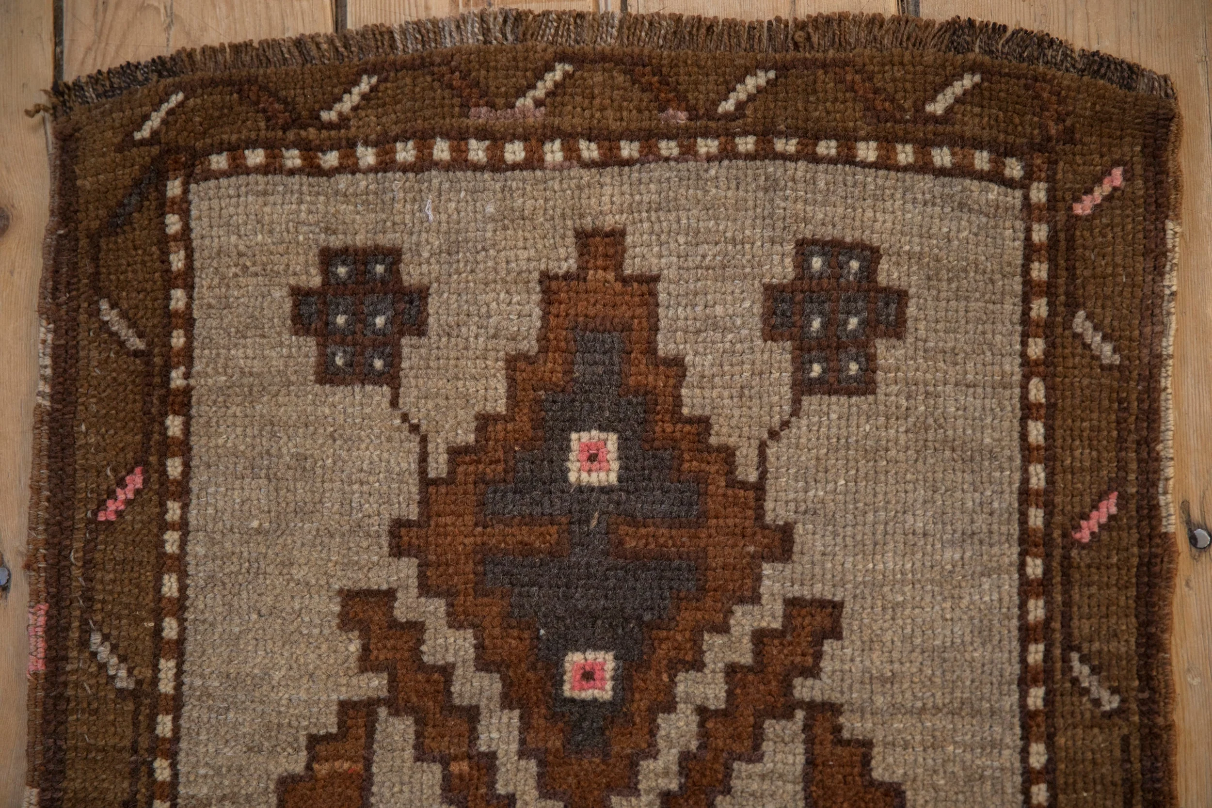 1.5x3.5 Vintage Distressed Kars Rug Mat Runner - Image 3