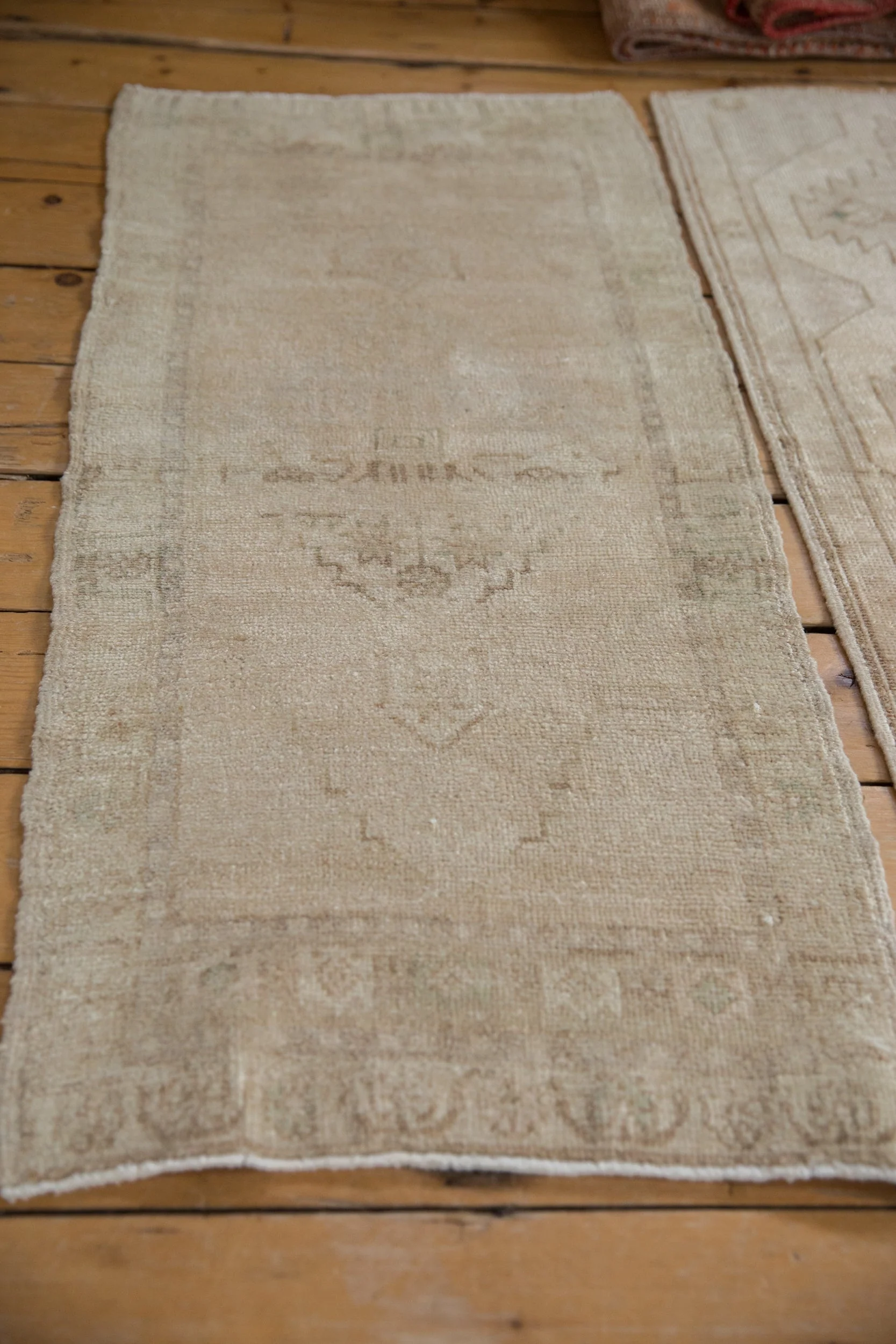 1.5x3.5 Vintage Distressed Oushak Rug Mat Runner - Image 3