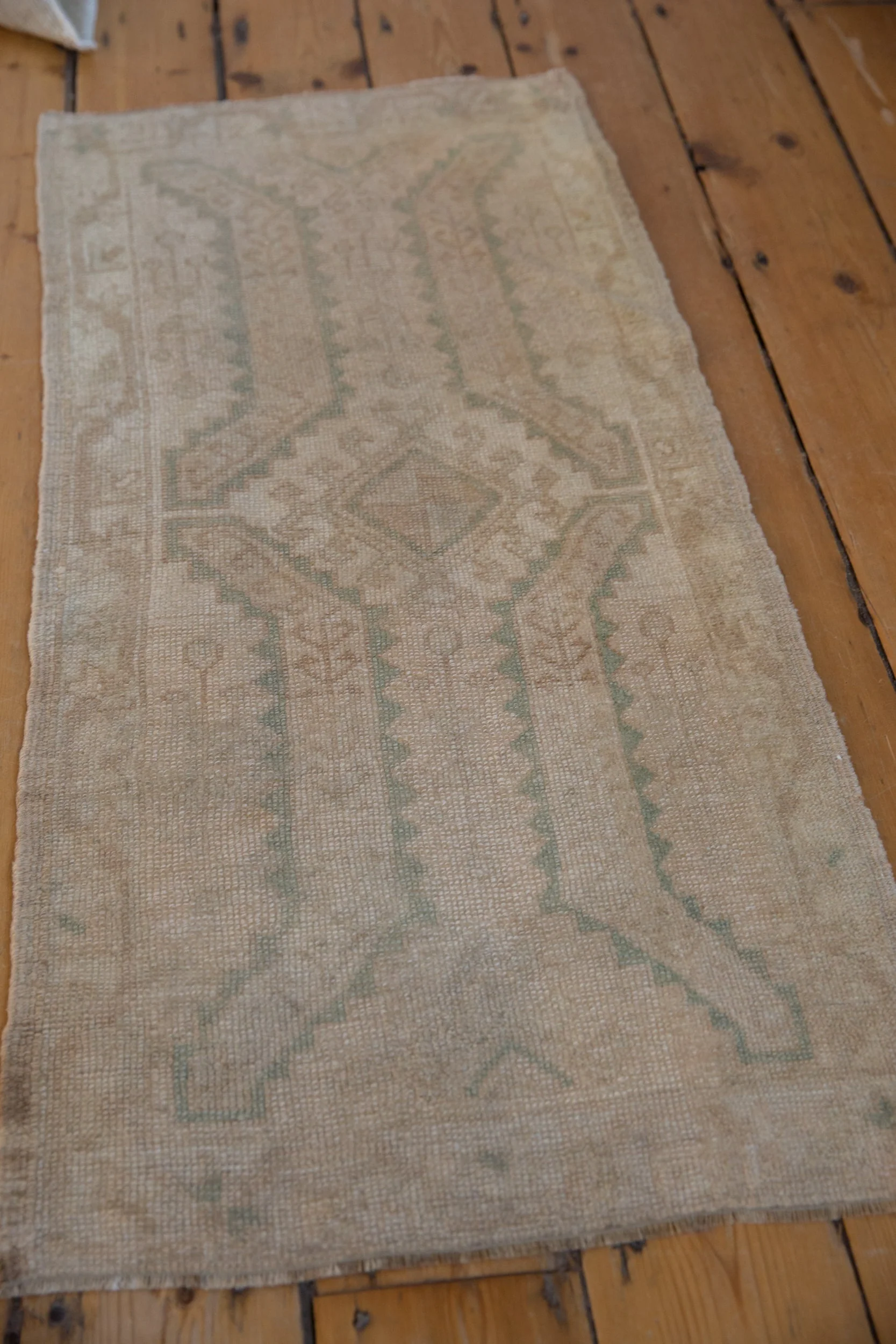 1.5x3.5 Vintage Distressed Oushak Rug Mat Runner - Image 4