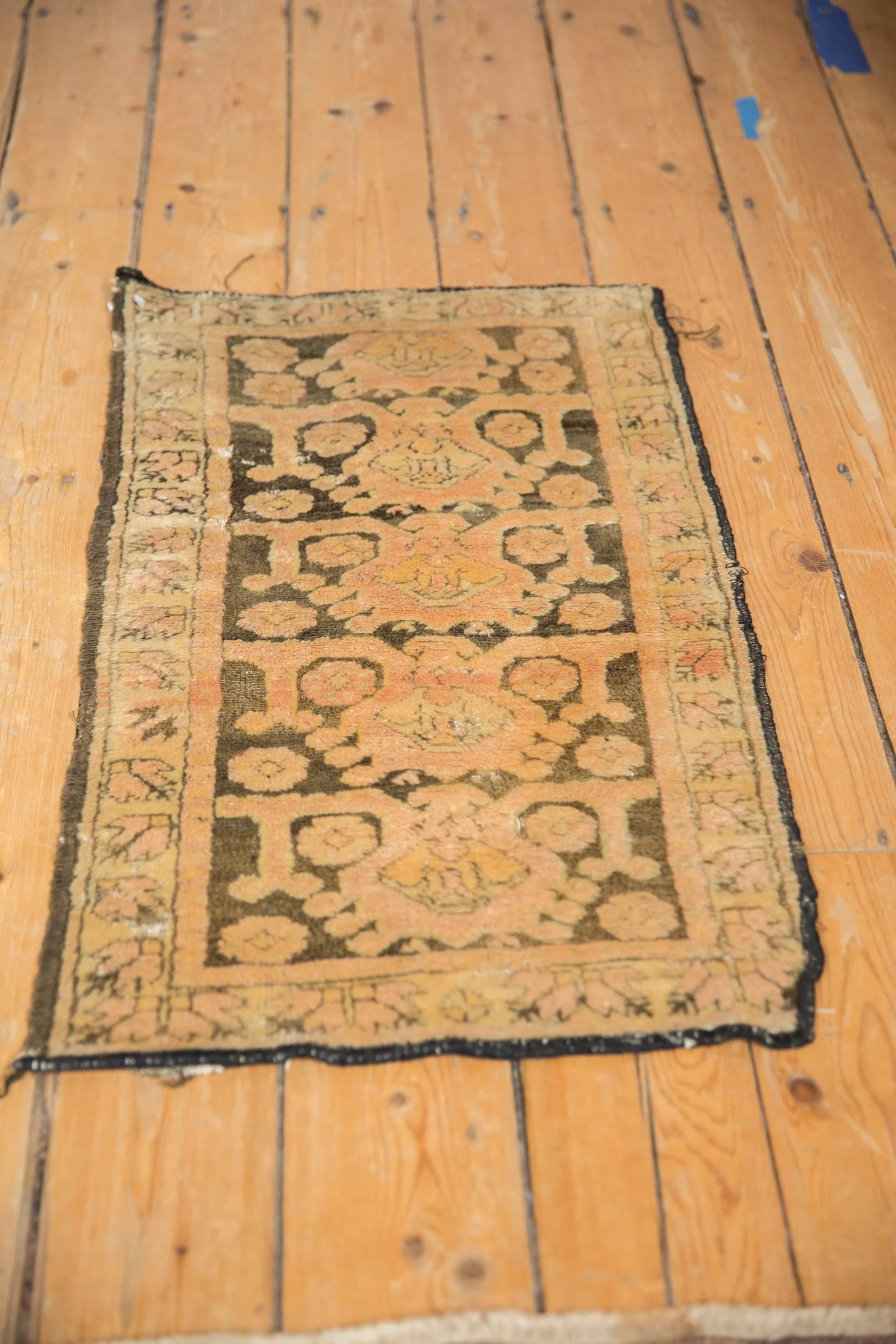 1.5x3 Vintage Distressed Fragment Kars Rug Mat - Image 4
