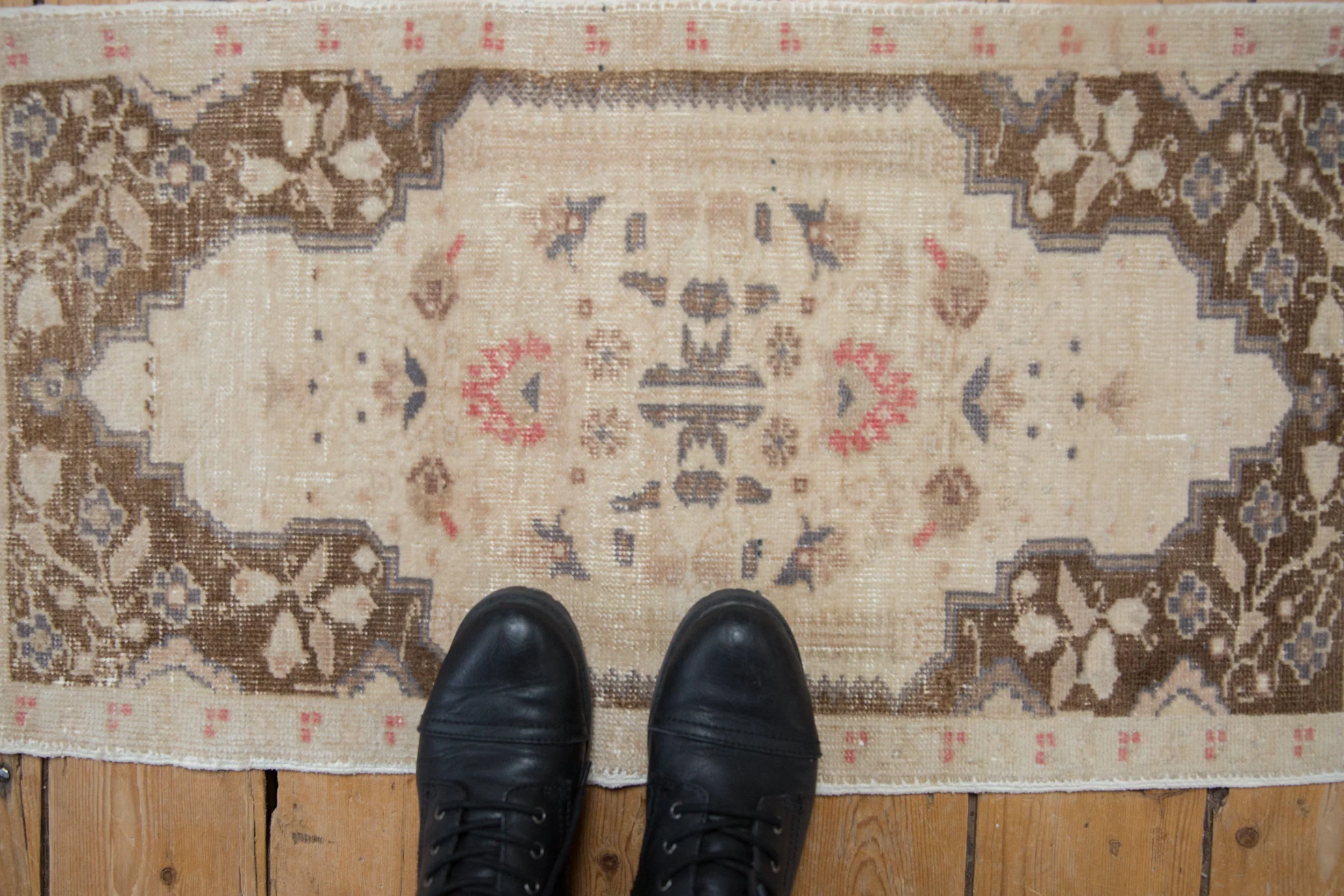 1.5x3 Vintage Distressed Oushak Rug Mat - Image 2