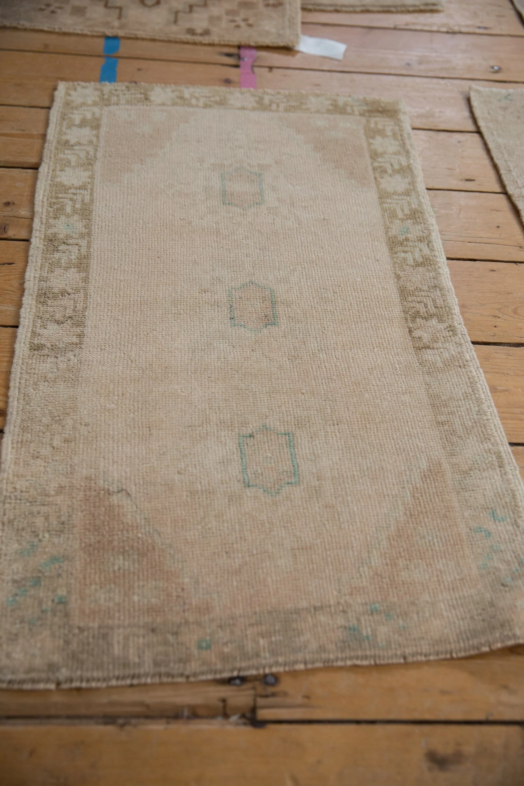 1.5x3 Vintage Distressed Oushak Rug Mat - Image 3