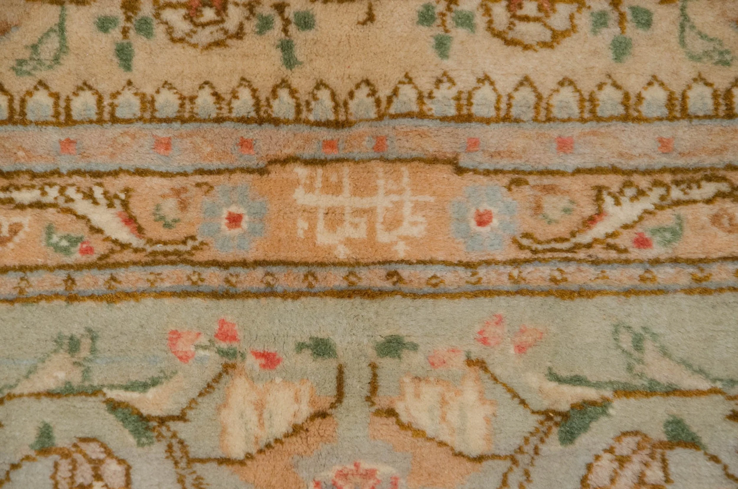 10.5x13.5 Vintage Tabriz Carpet - Image 13
