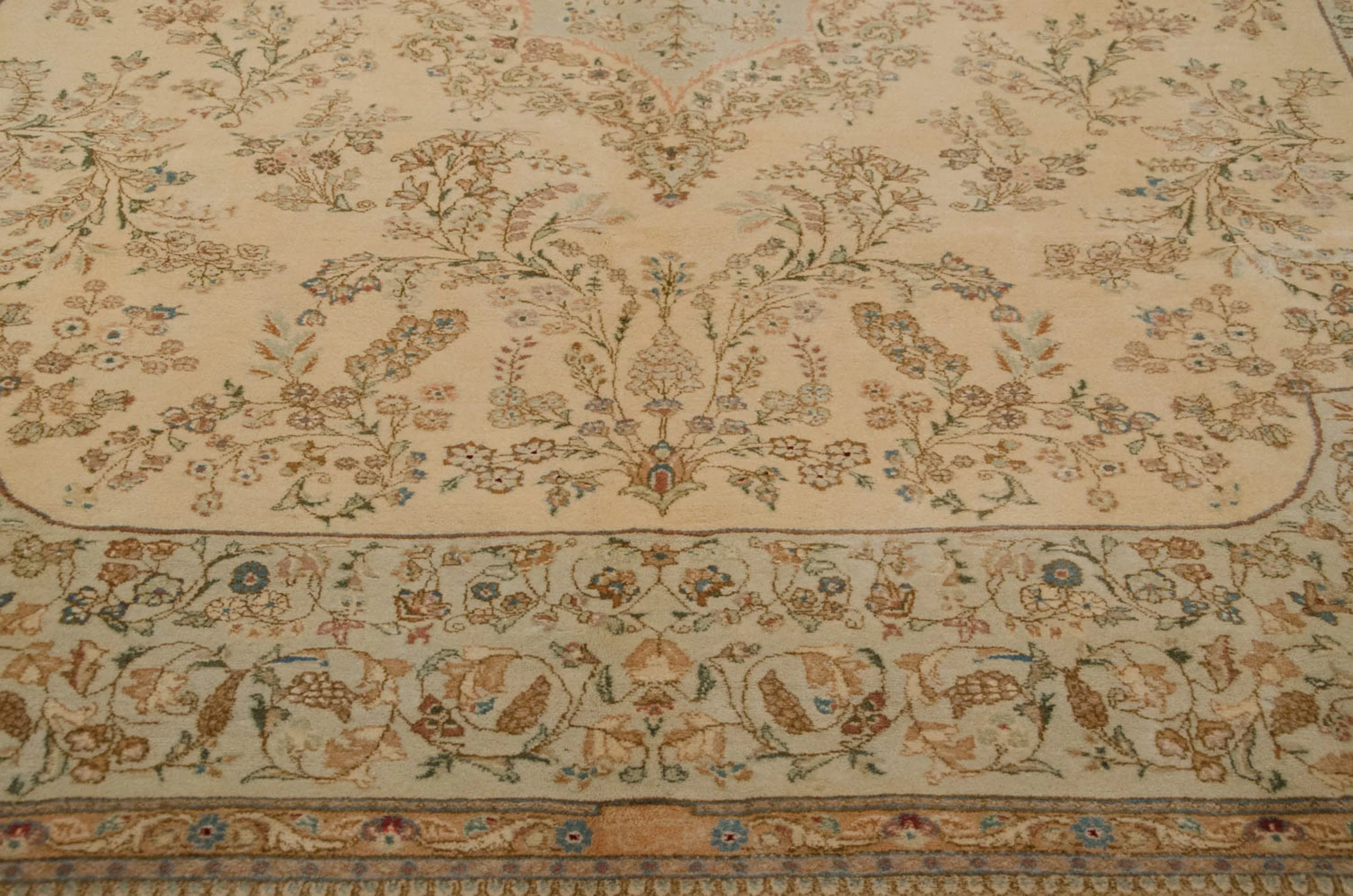 10.5x13.5 Vintage Tabriz Carpet - Image 7