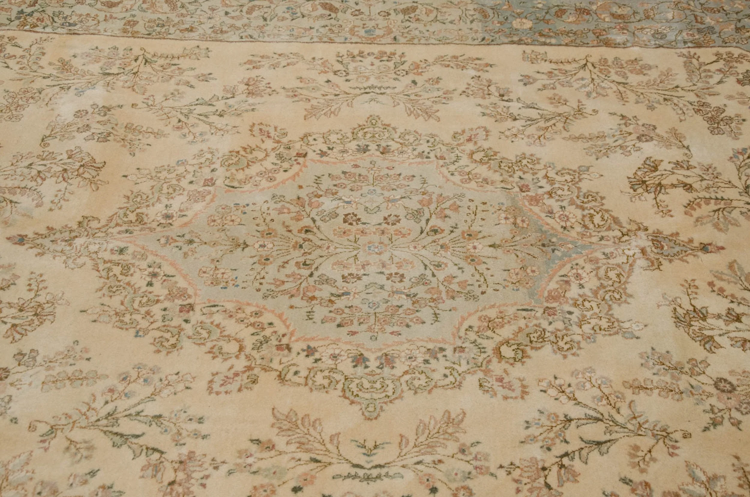 10.5x13.5 Vintage Tabriz Carpet - Image 9