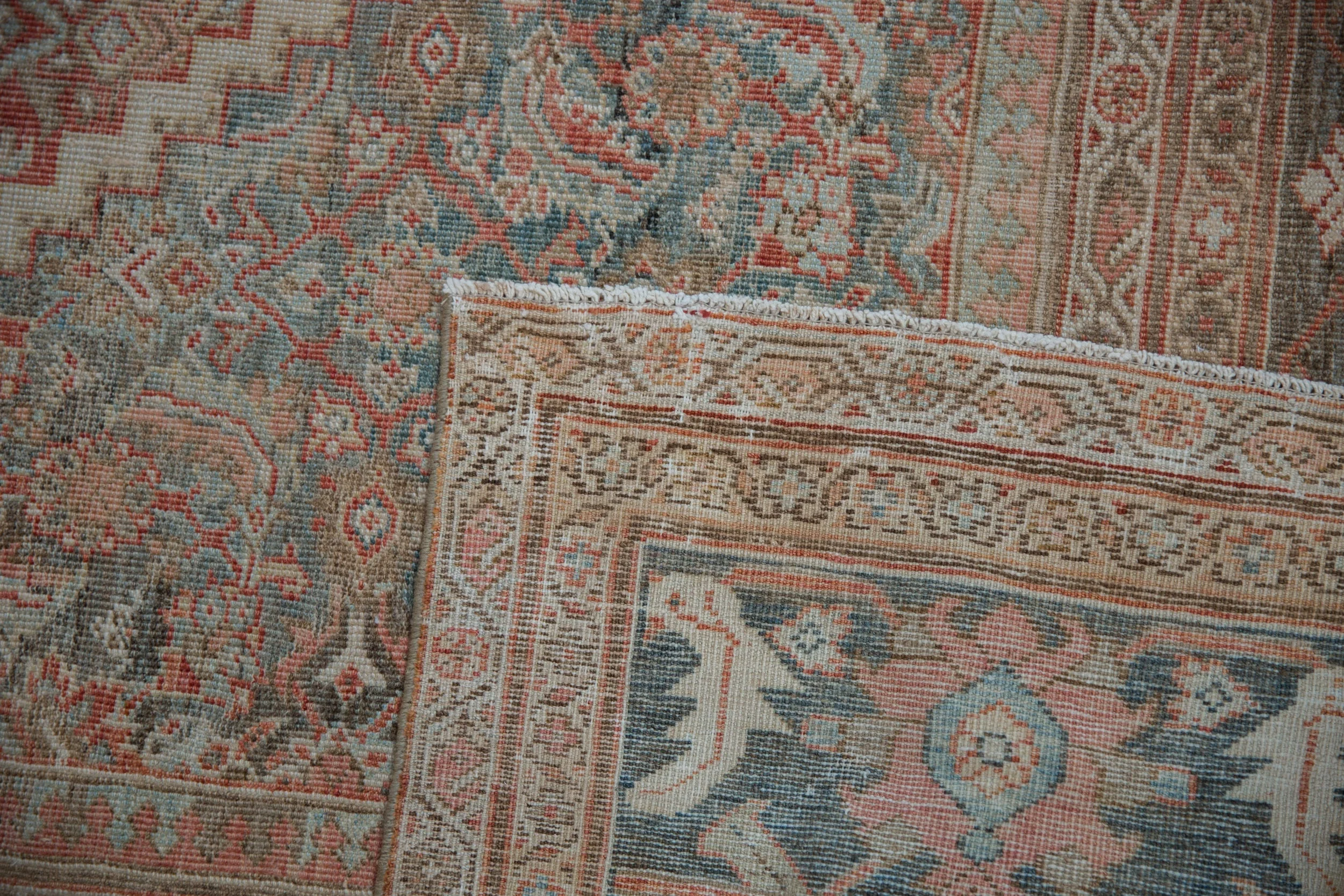 10.5x13 Vintage Distressed Mahal Carpet - Image 13