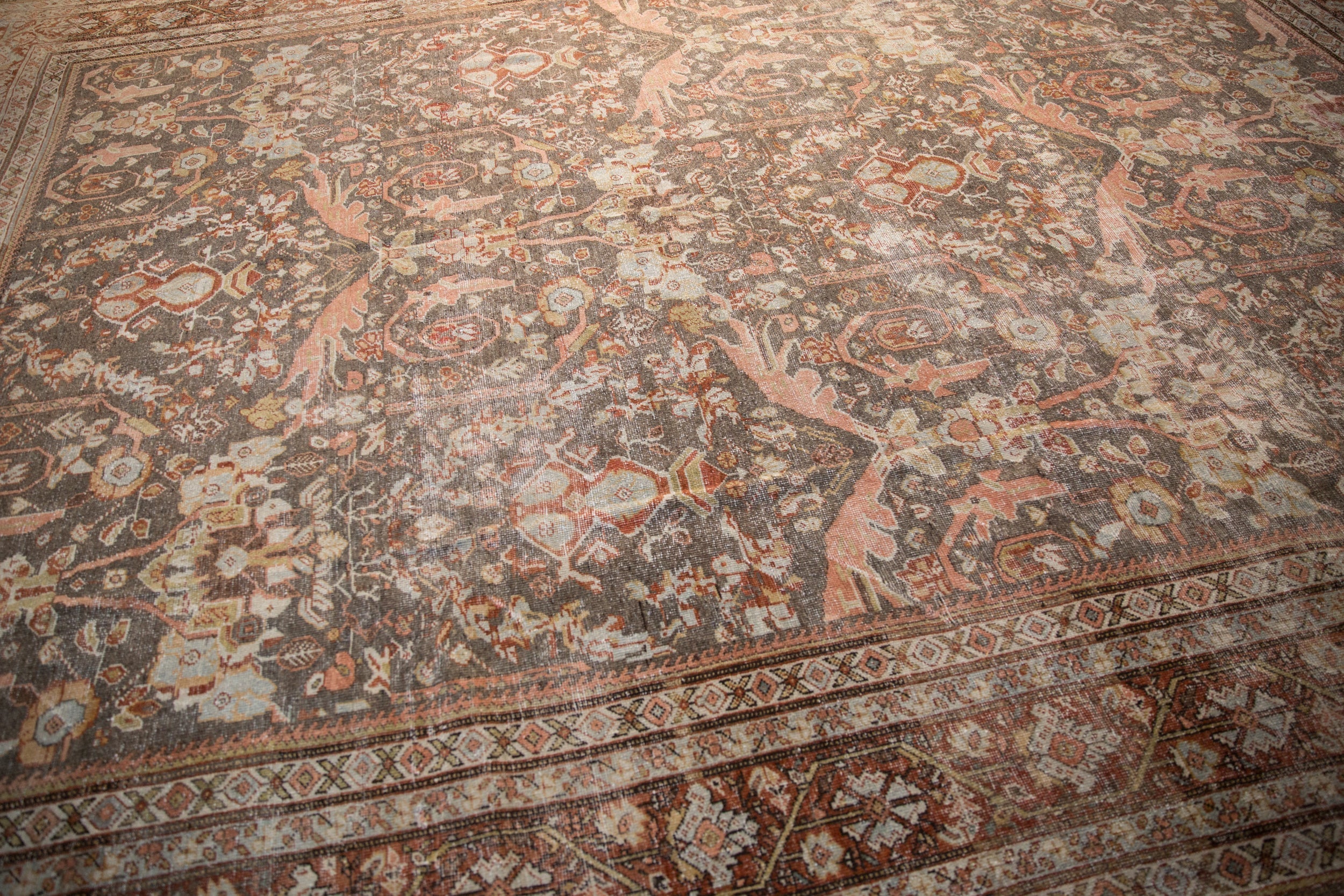 10.5x14.5 Vintage Distressed Mahal Carpet - Image 7