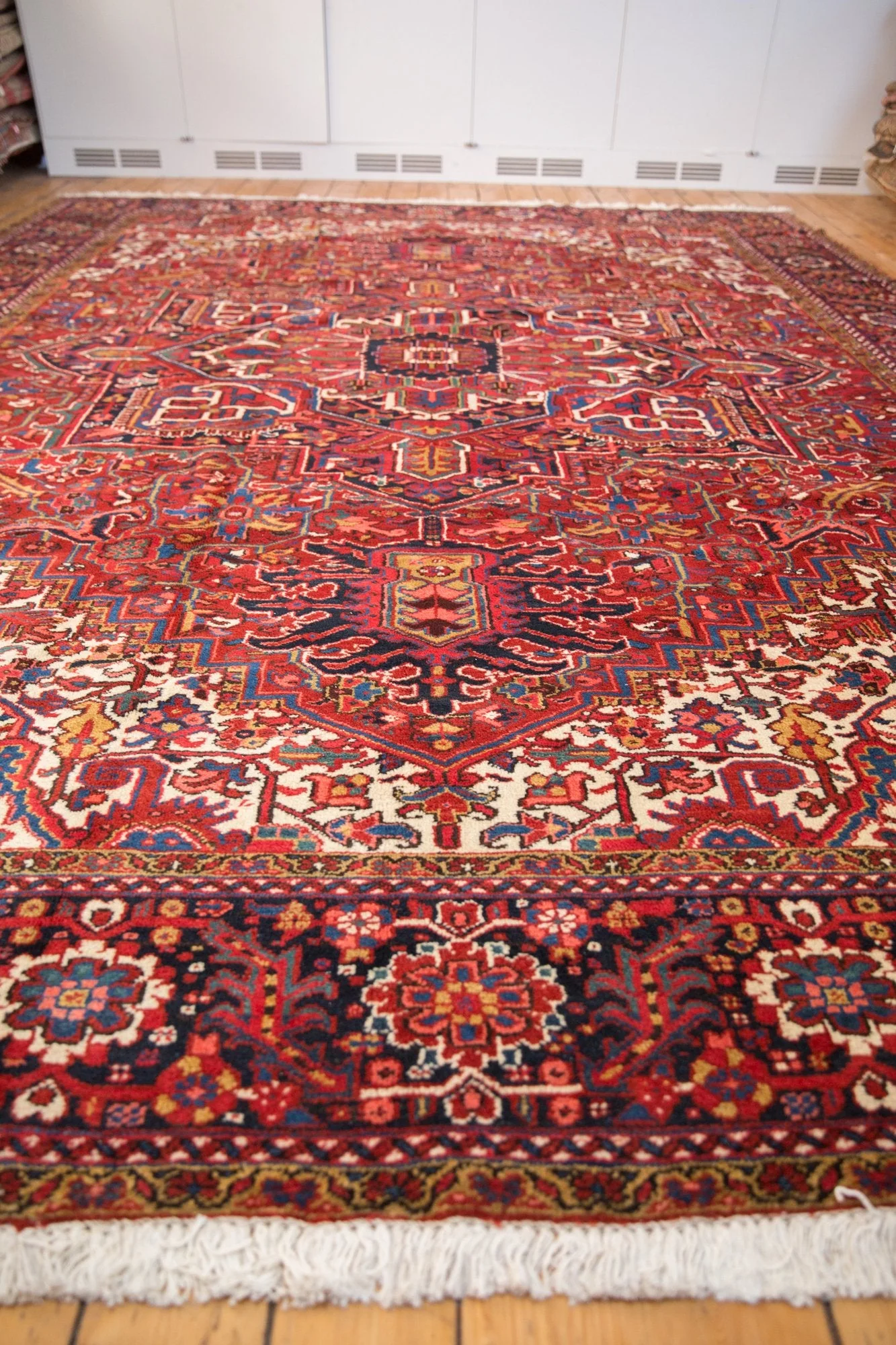 10.5x14.5 Vintage Heriz Carpet - Image 7