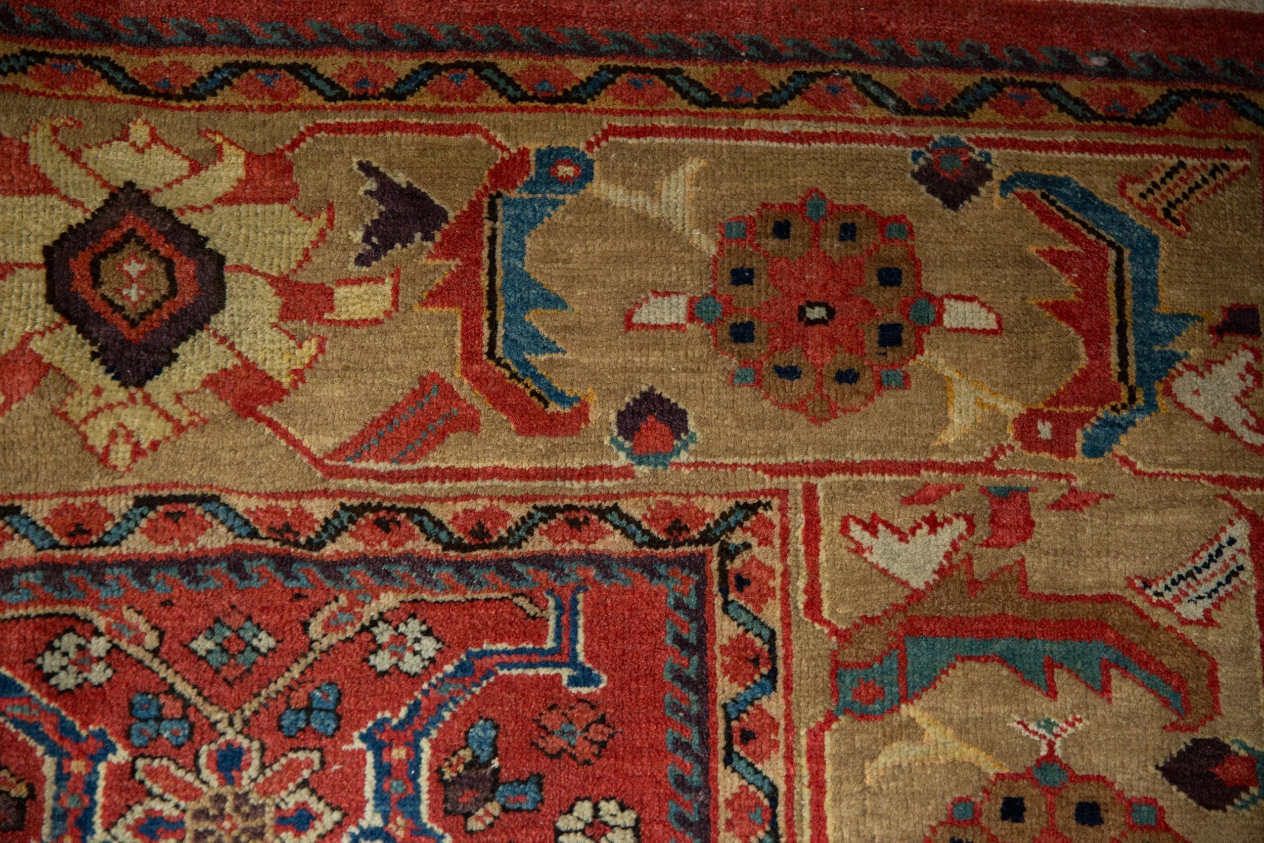 10.5x14.5 Vintage Mahal Carpet - Image 3