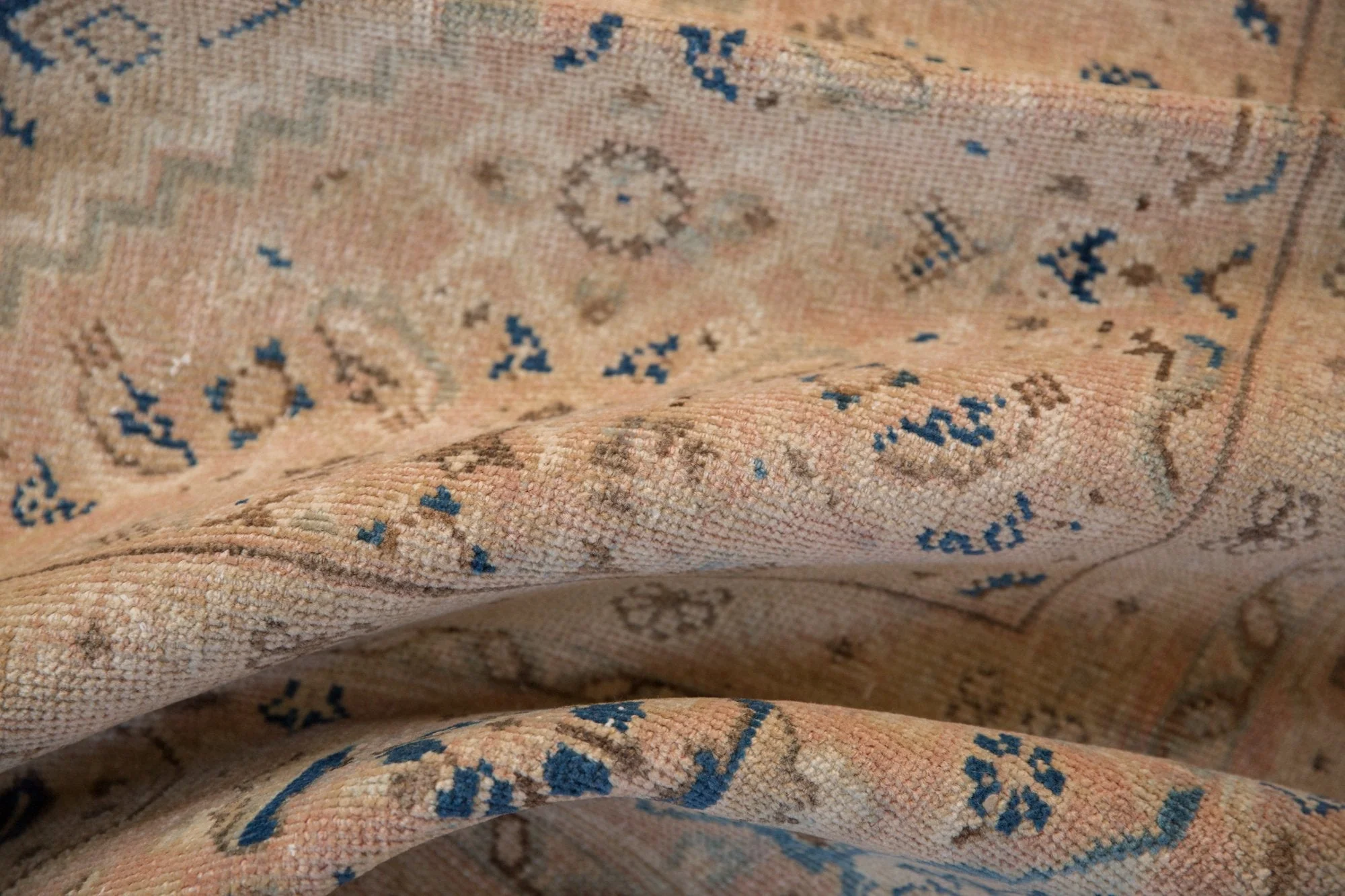 10.5x14 Vintage Mahal Carpet - Image 13
