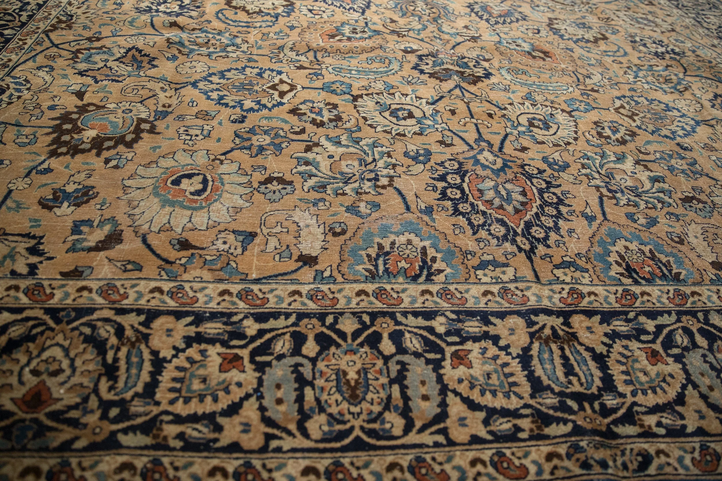 10.5x14 Vintage Meshed Carpet - Image 12