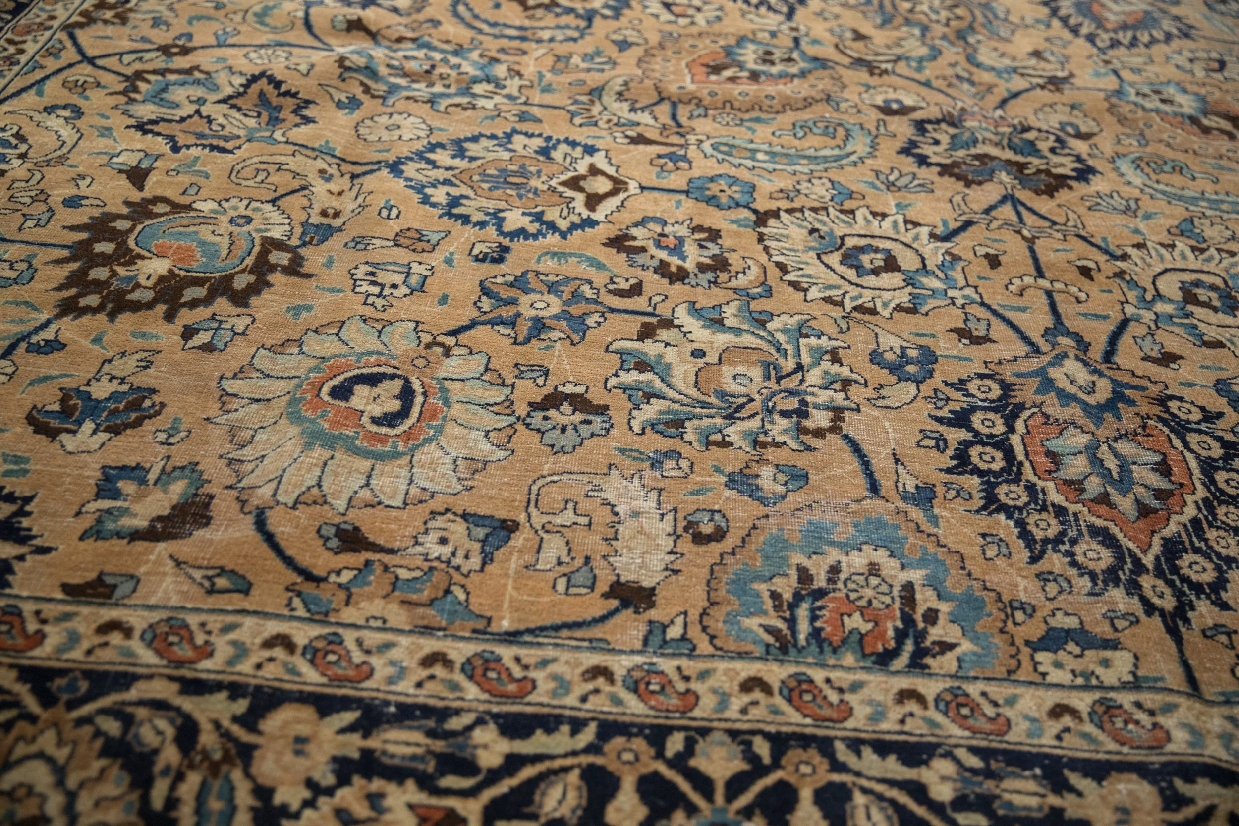 10.5x14 Vintage Meshed Carpet - Image 13