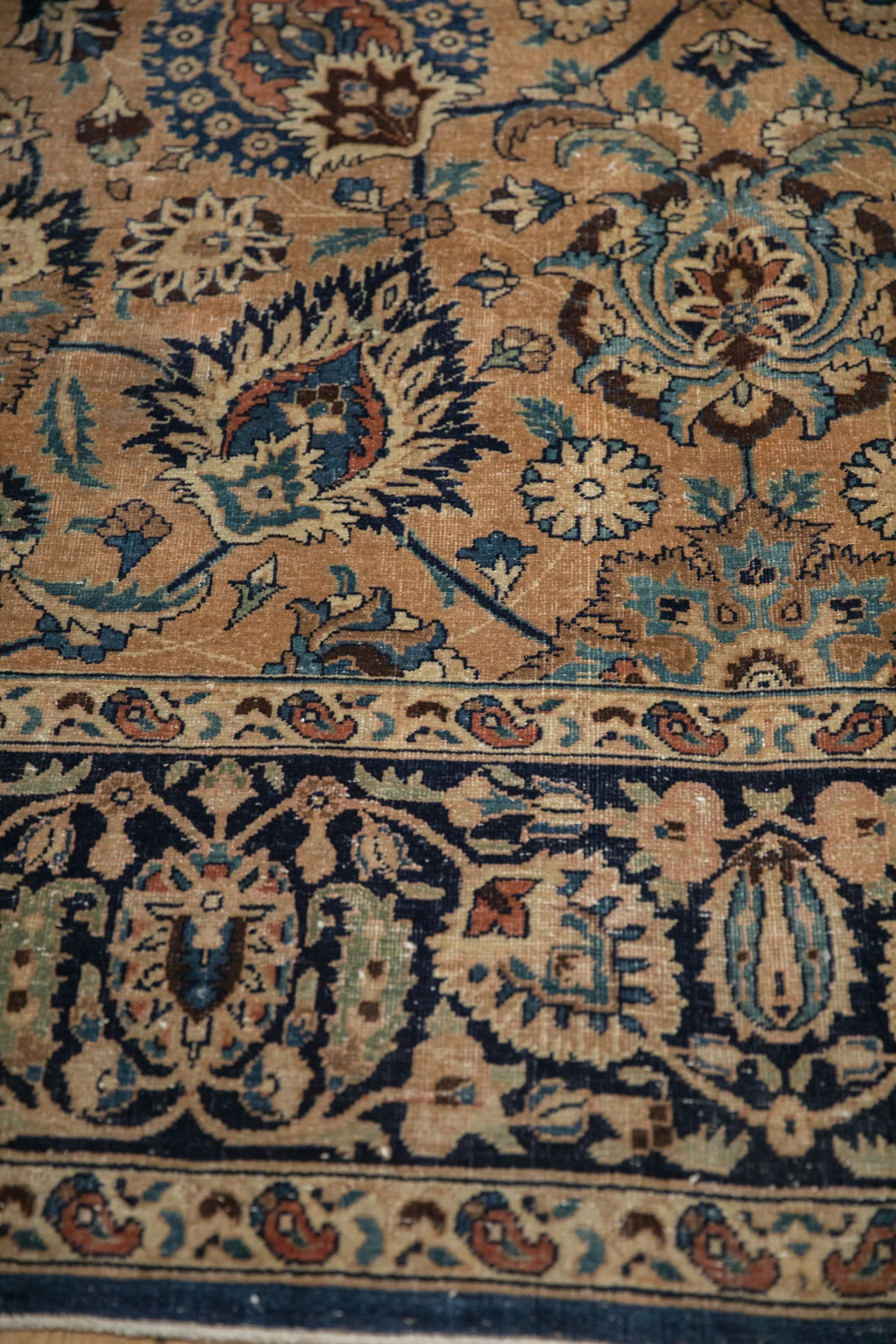 10.5x14 Vintage Meshed Carpet - Image 8