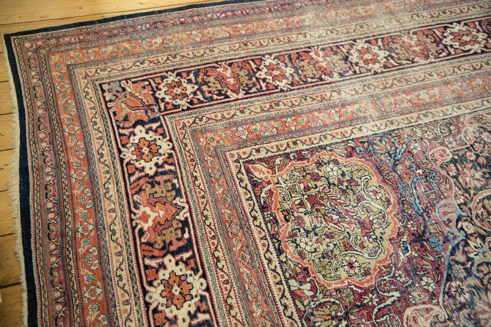 10.5x16.5 Antique Kermanshah Carpet - Image 5