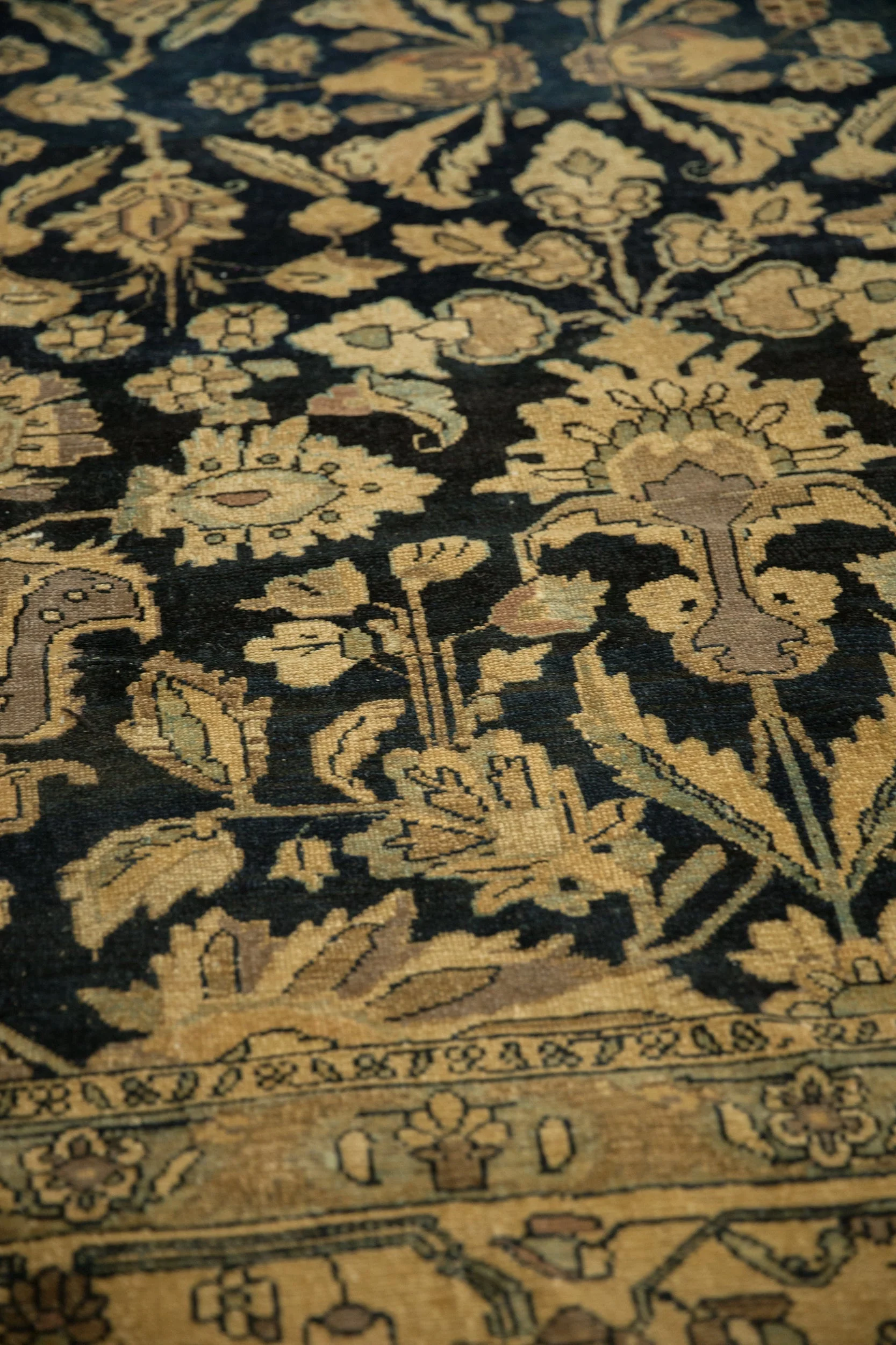 10.5x16.5 Vintage Distressed Tea Washed Lilihan Carpet - Image 5