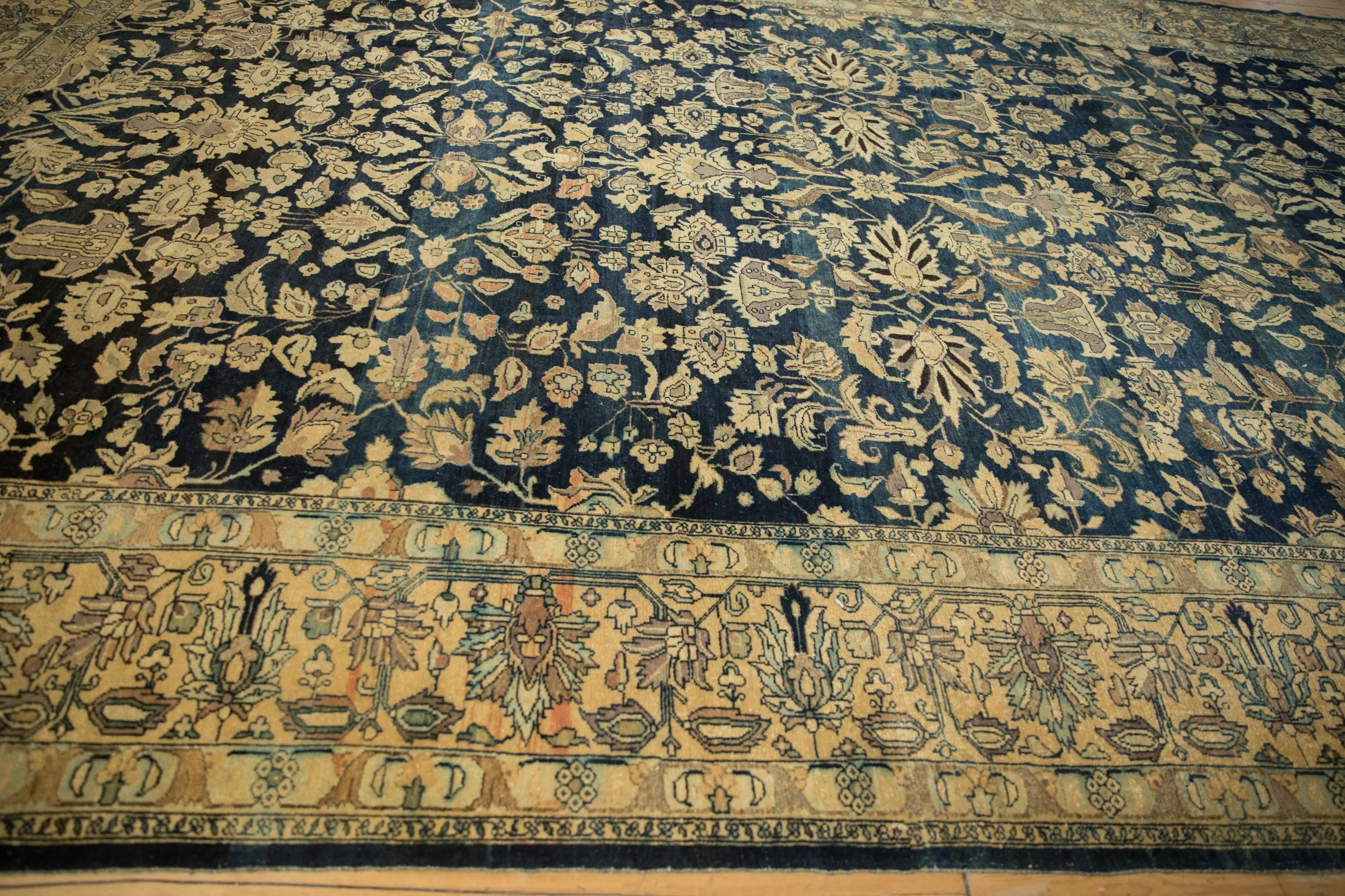 10.5x16.5 Vintage Distressed Tea Washed Lilihan Carpet - Image 7