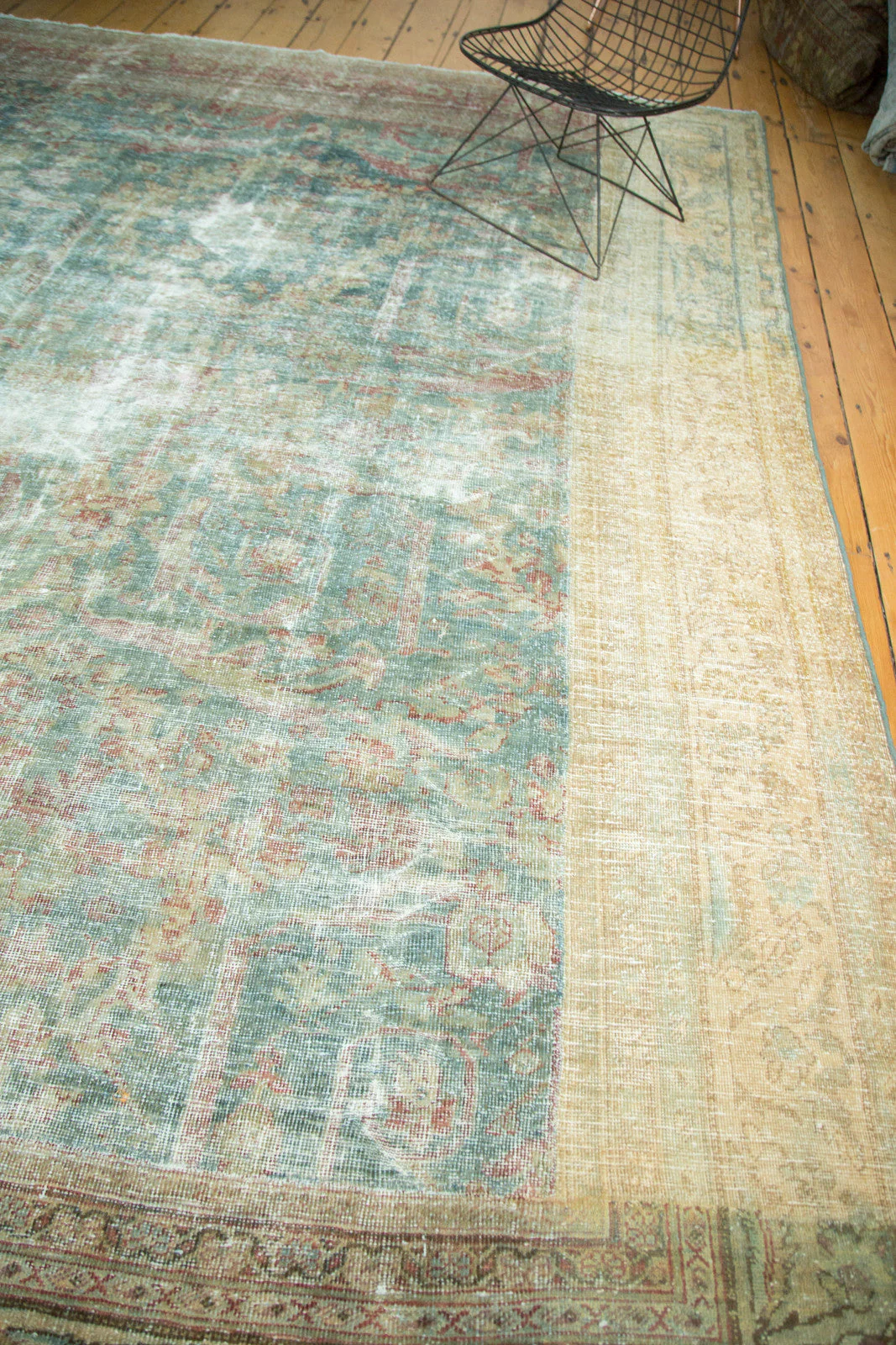 10x11 Antique Mahal Square Carpet - Image 5