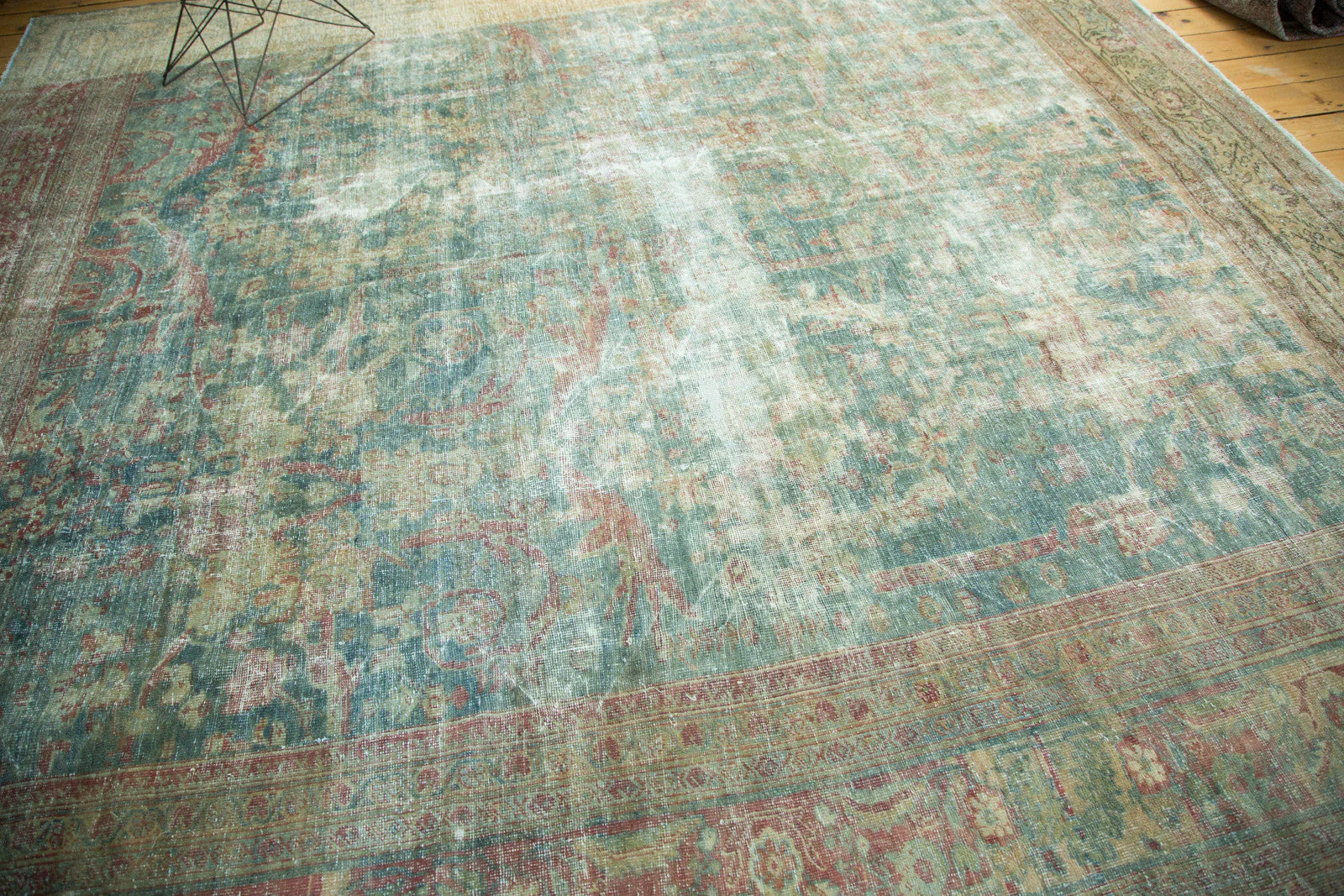10x11 Antique Mahal Square Carpet - Image 8