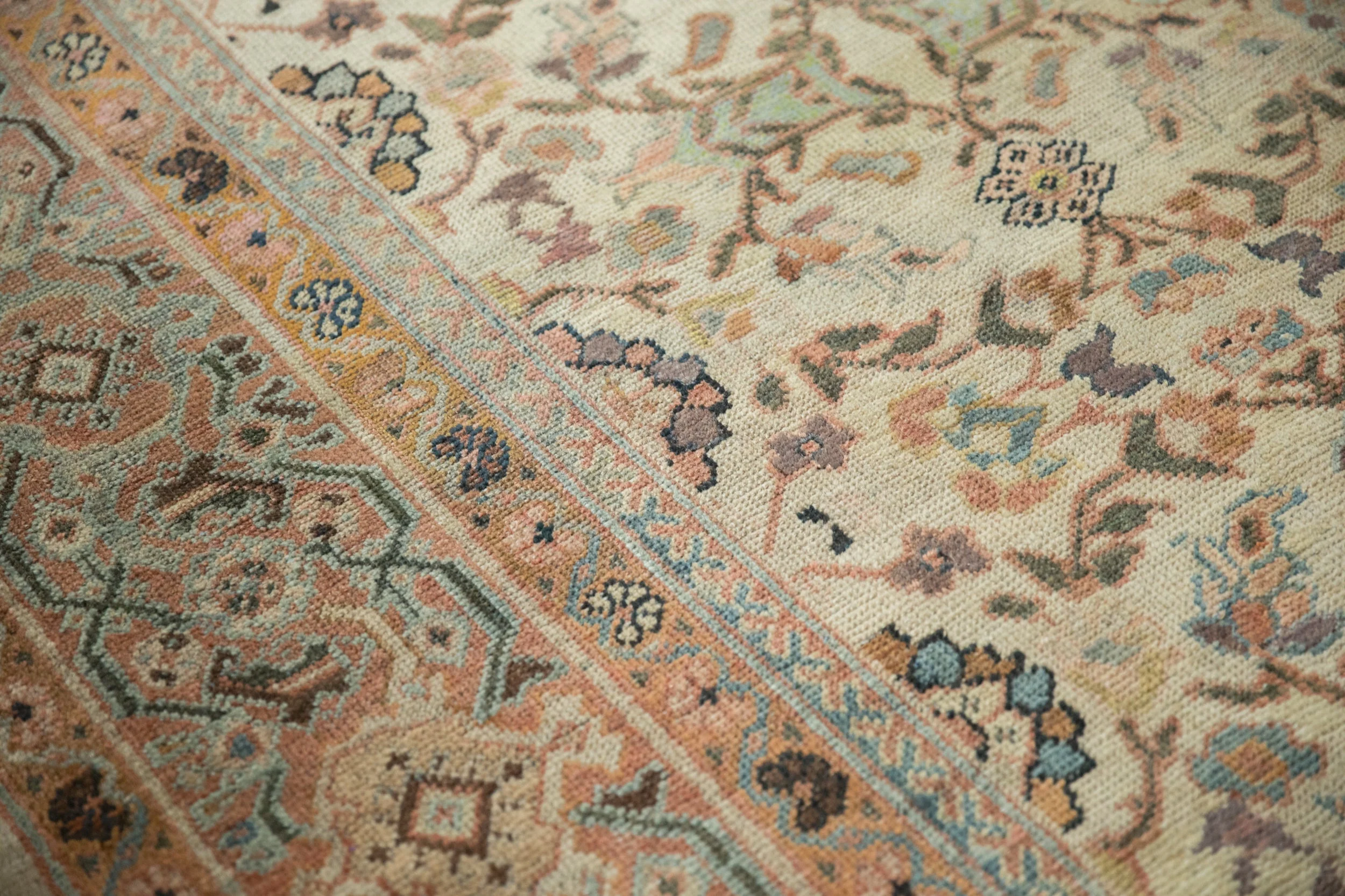 10x12 Antique Mahal Carpet - Image 10