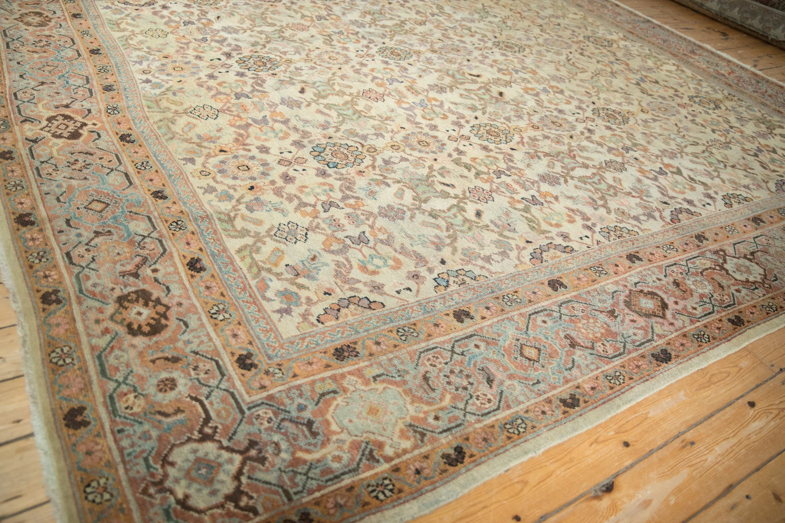 10x12 Antique Mahal Carpet - Image 6