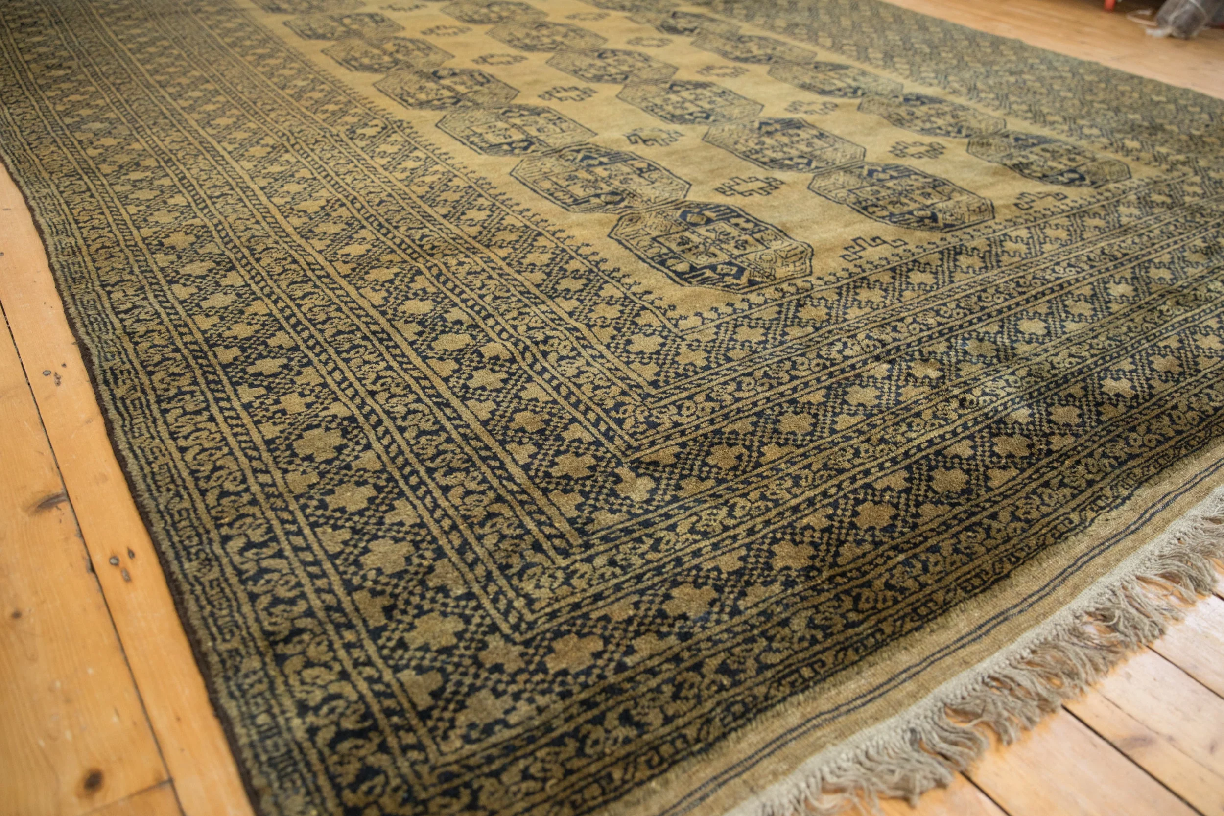 10x13.5 Vintage Ersari Carpet - Image 4