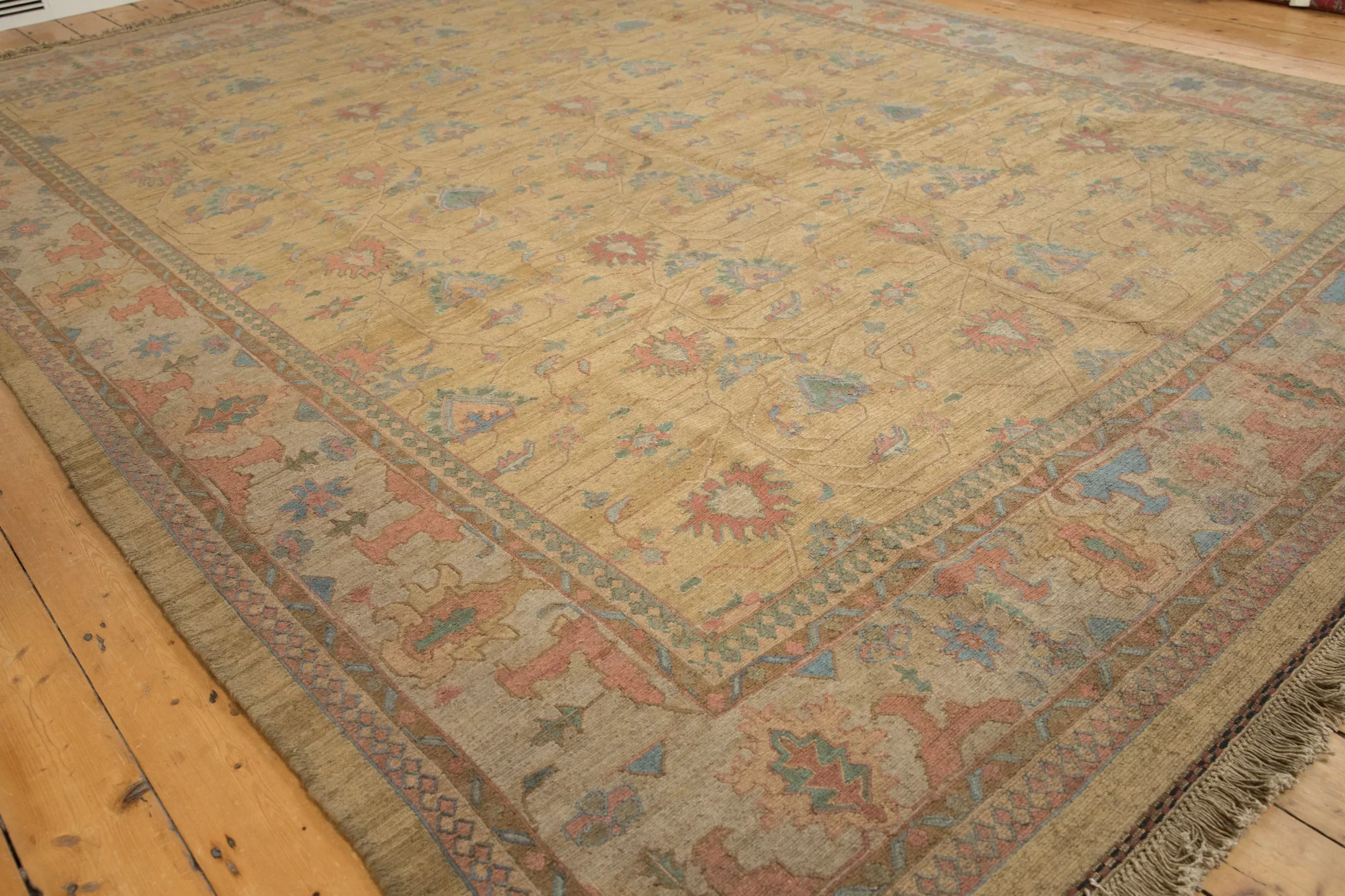 10x13.5 Vintage Tea Washed Indian Soumac Design Carpet - Image 4