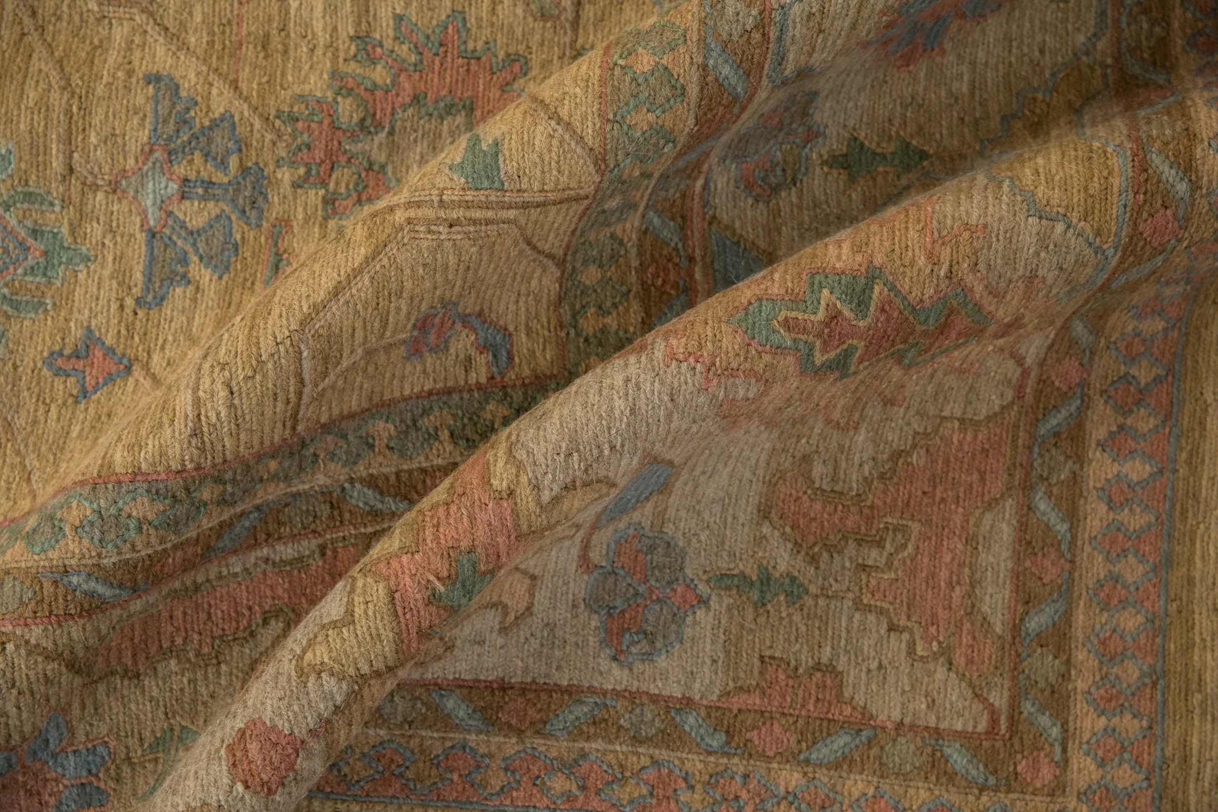 10x13.5 Vintage Tea Washed Indian Soumac Design Carpet - Image 9