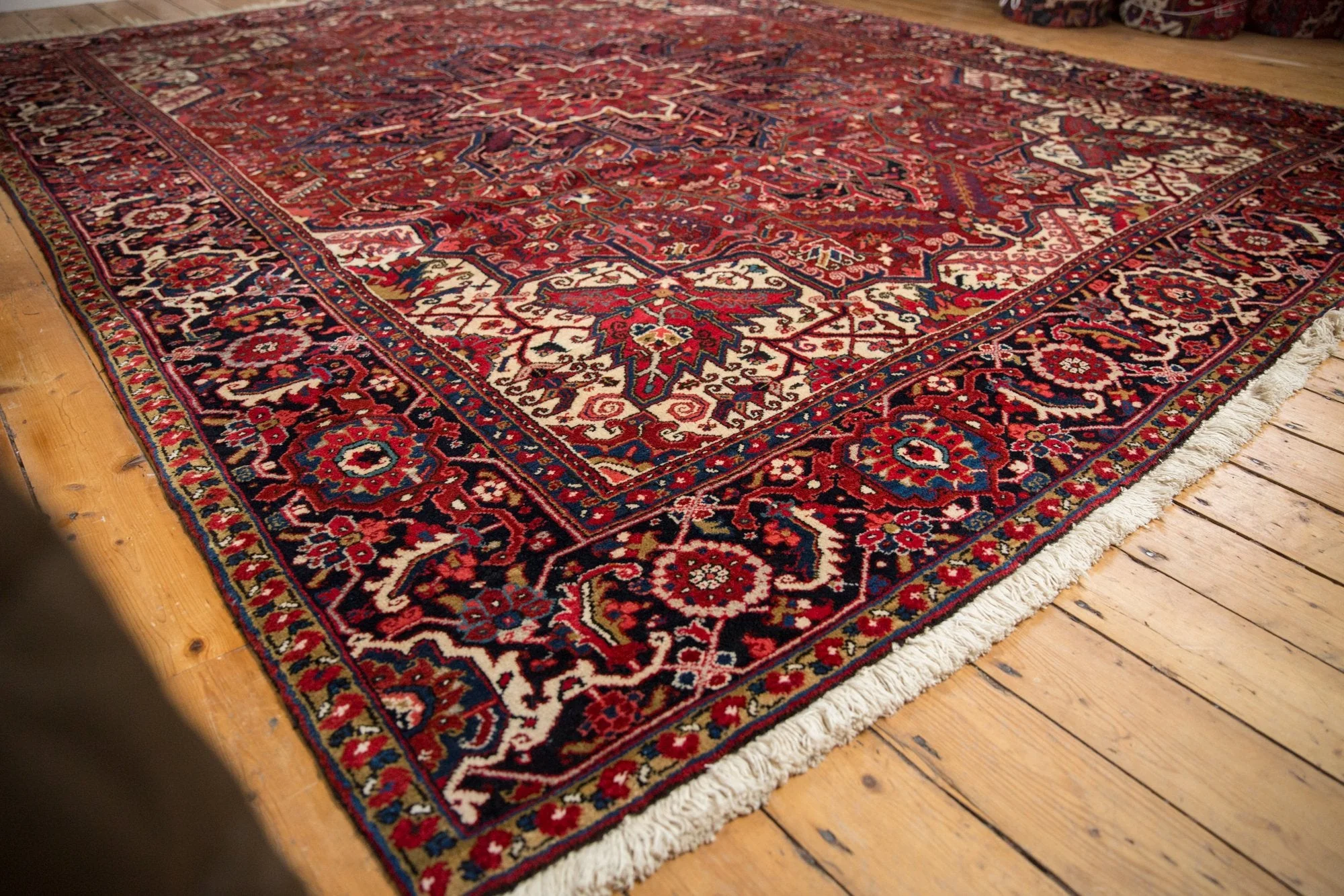 10x13 Vintage Heriz Carpet - Image 3