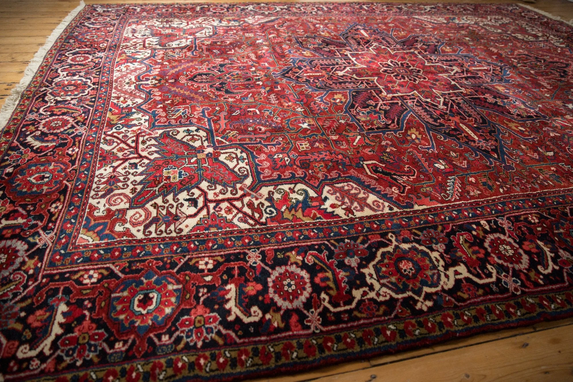 10x13 Vintage Heriz Carpet - Image 6