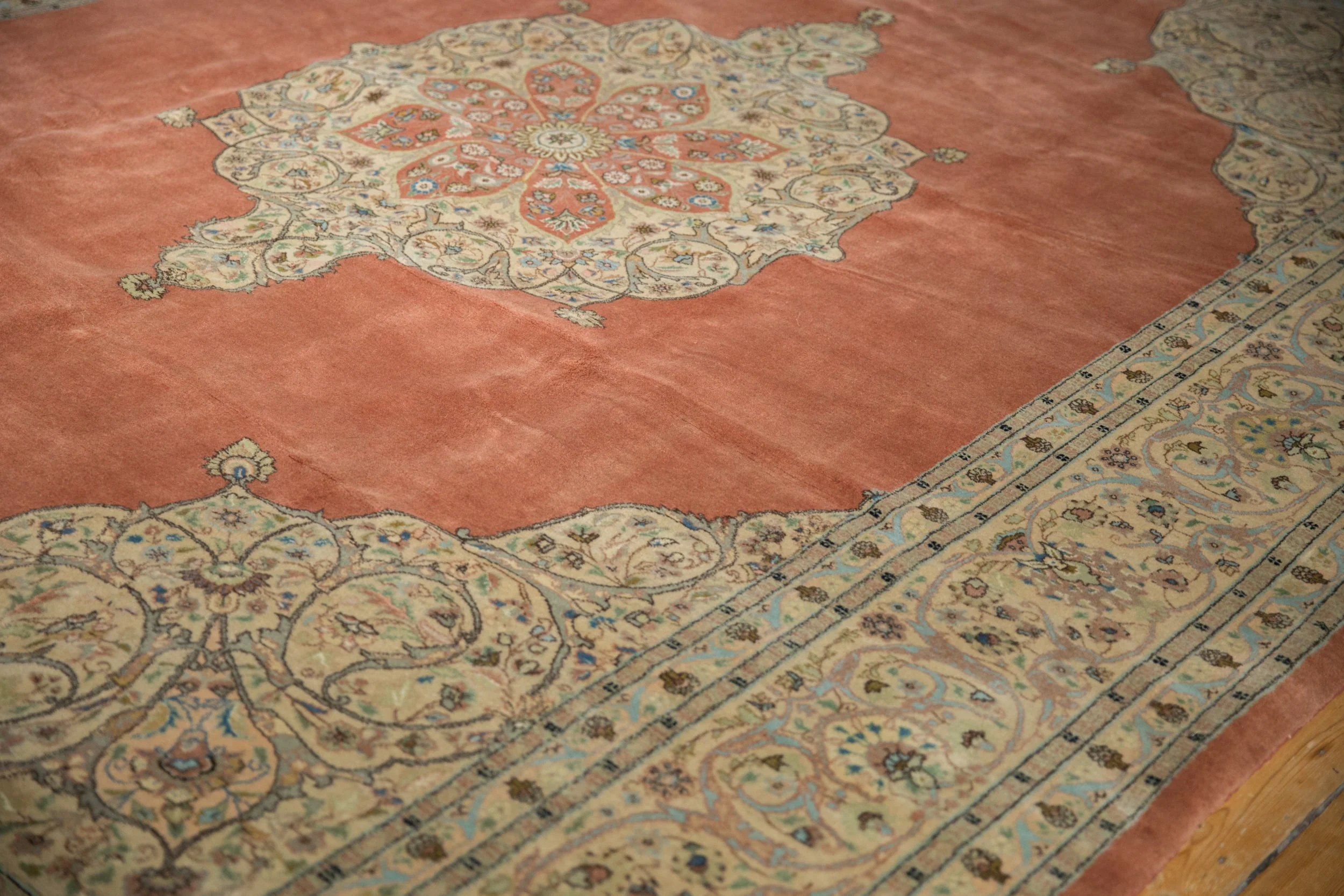 10x14.5 Vintage Tabriz Carpet - Image 4
