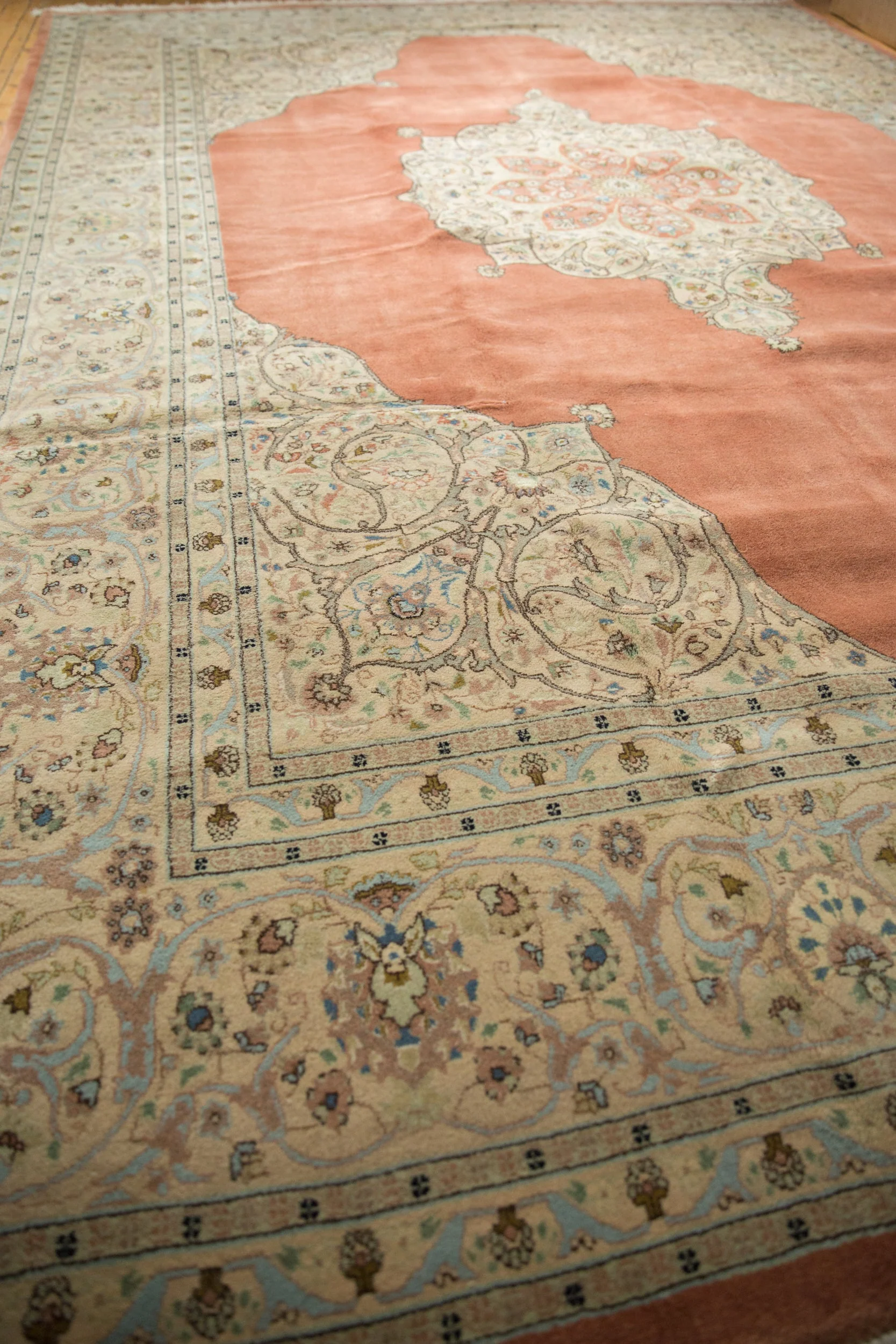 10x14.5 Vintage Tabriz Carpet - Image 8
