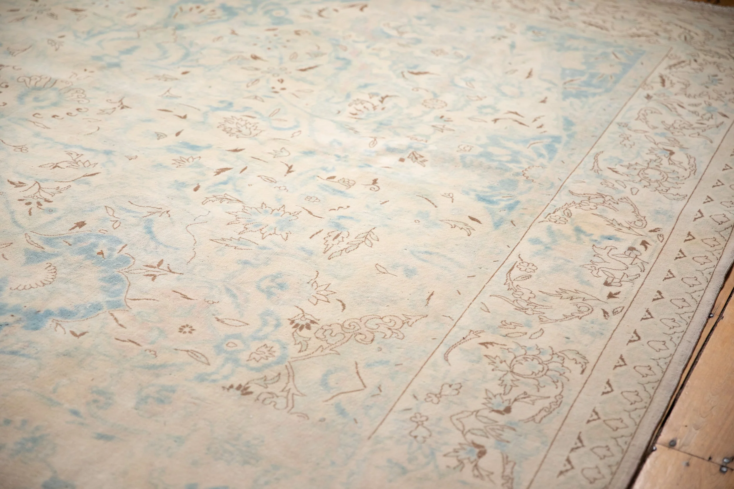 10x14 Vintage Distressed Bulgarian Polonaise Design Carpet - Image 13