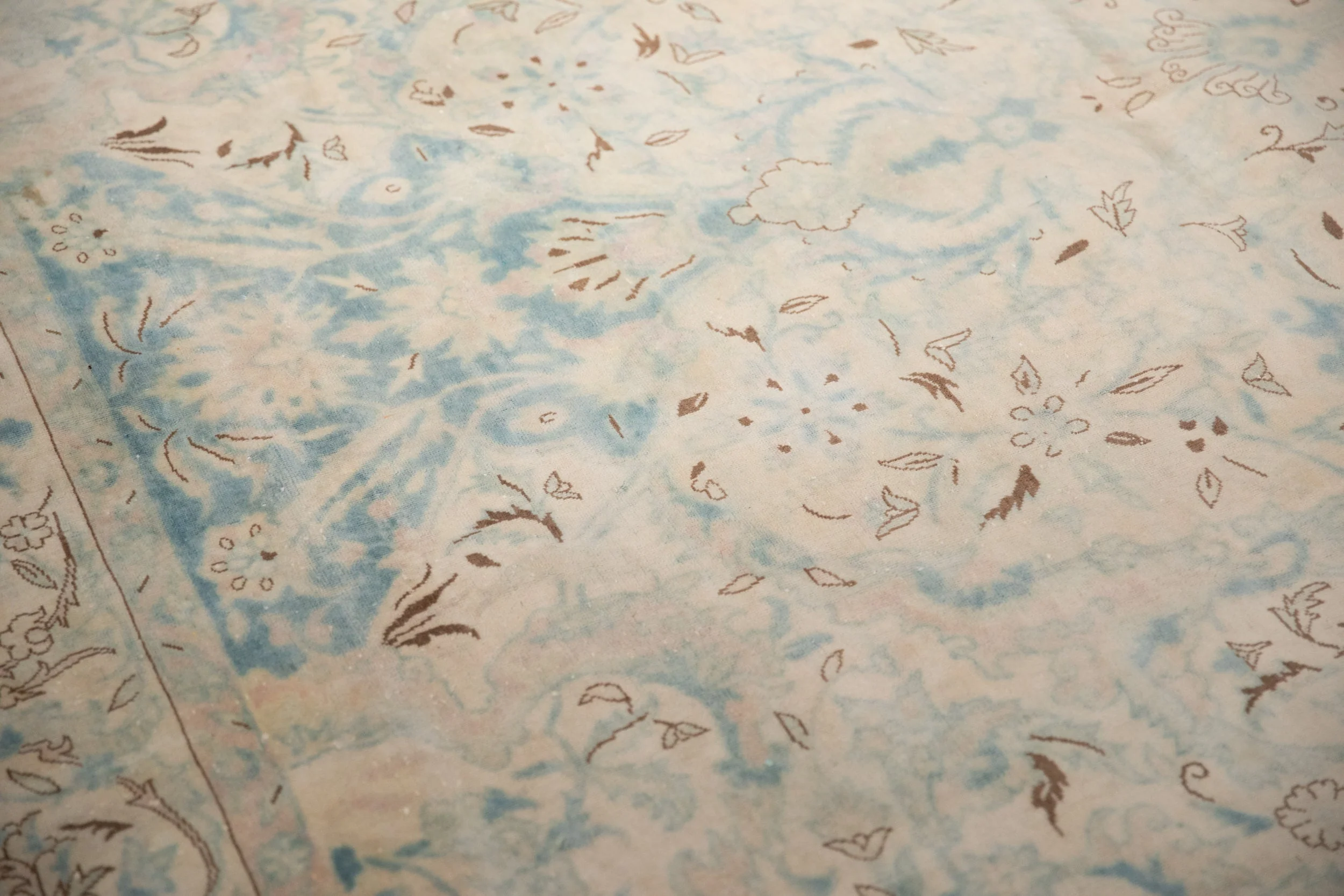 10x14 Vintage Distressed Bulgarian Polonaise Design Carpet - Image 7