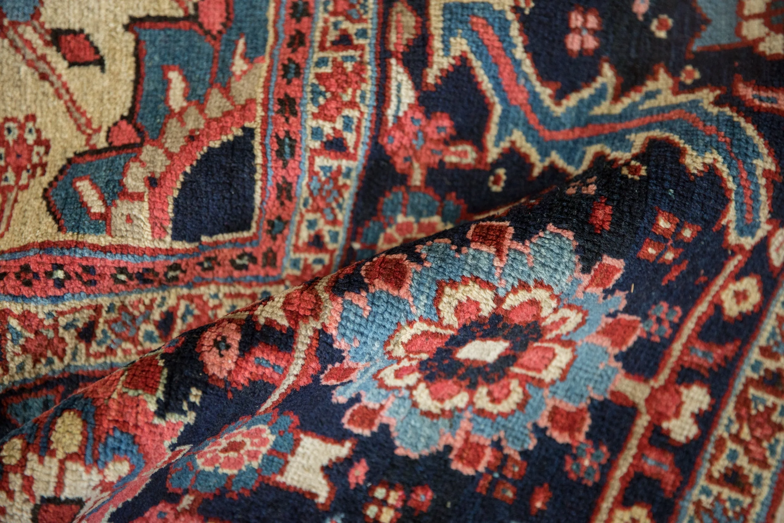 10x14 Vintage Heriz Carpet - Image 12
