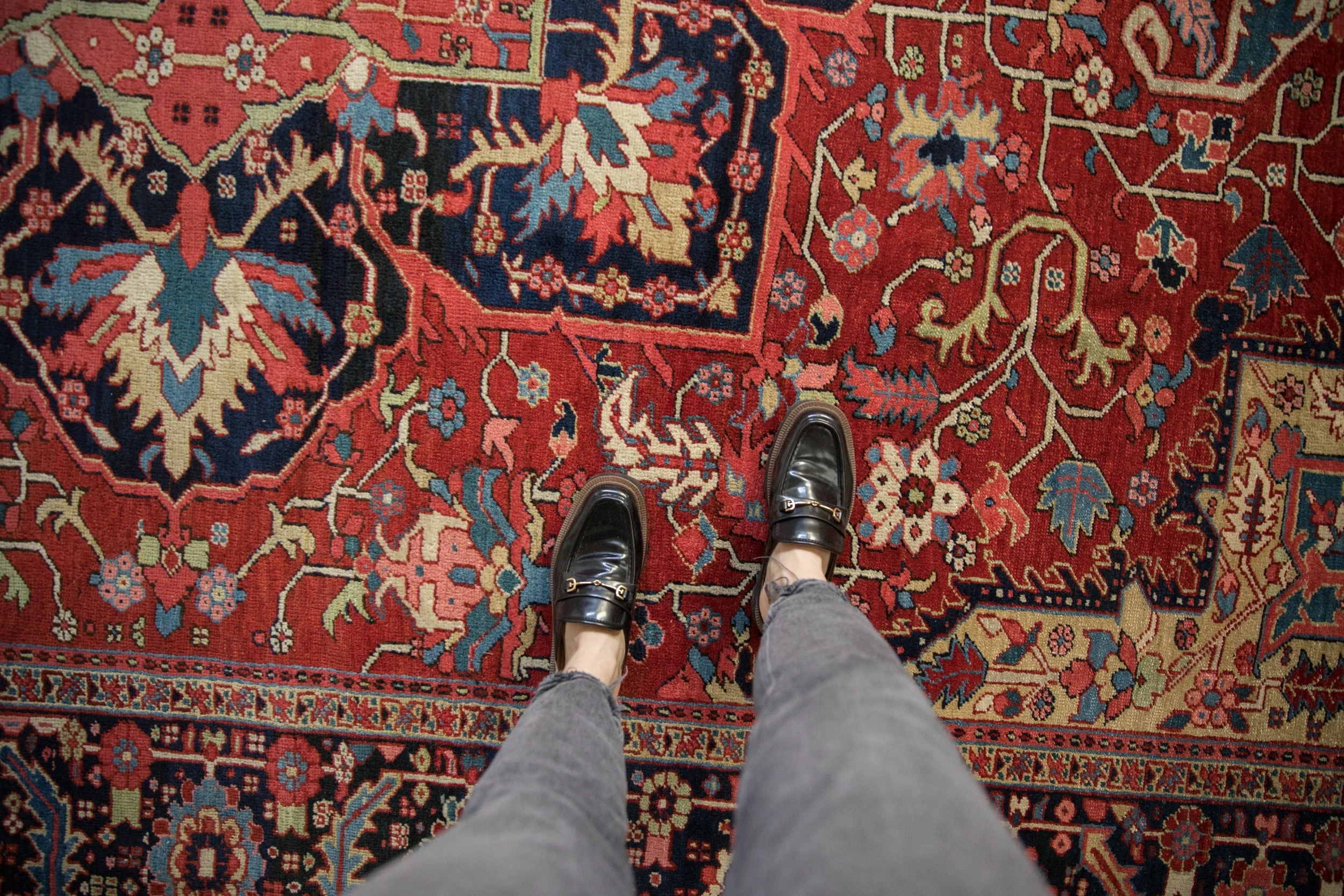10x14 Vintage Heriz Carpet - Image 2