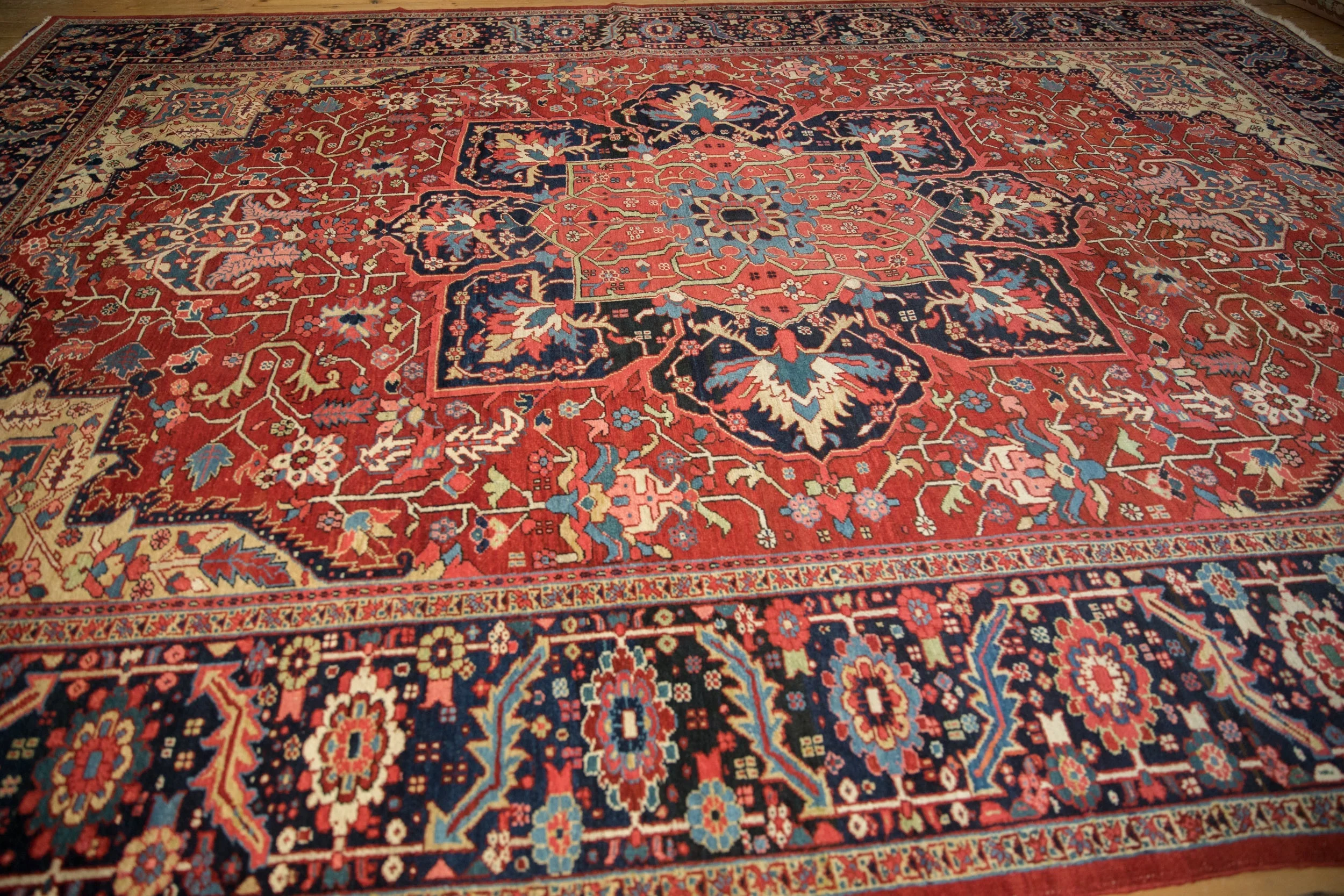 10x14 Vintage Heriz Carpet - Image 8