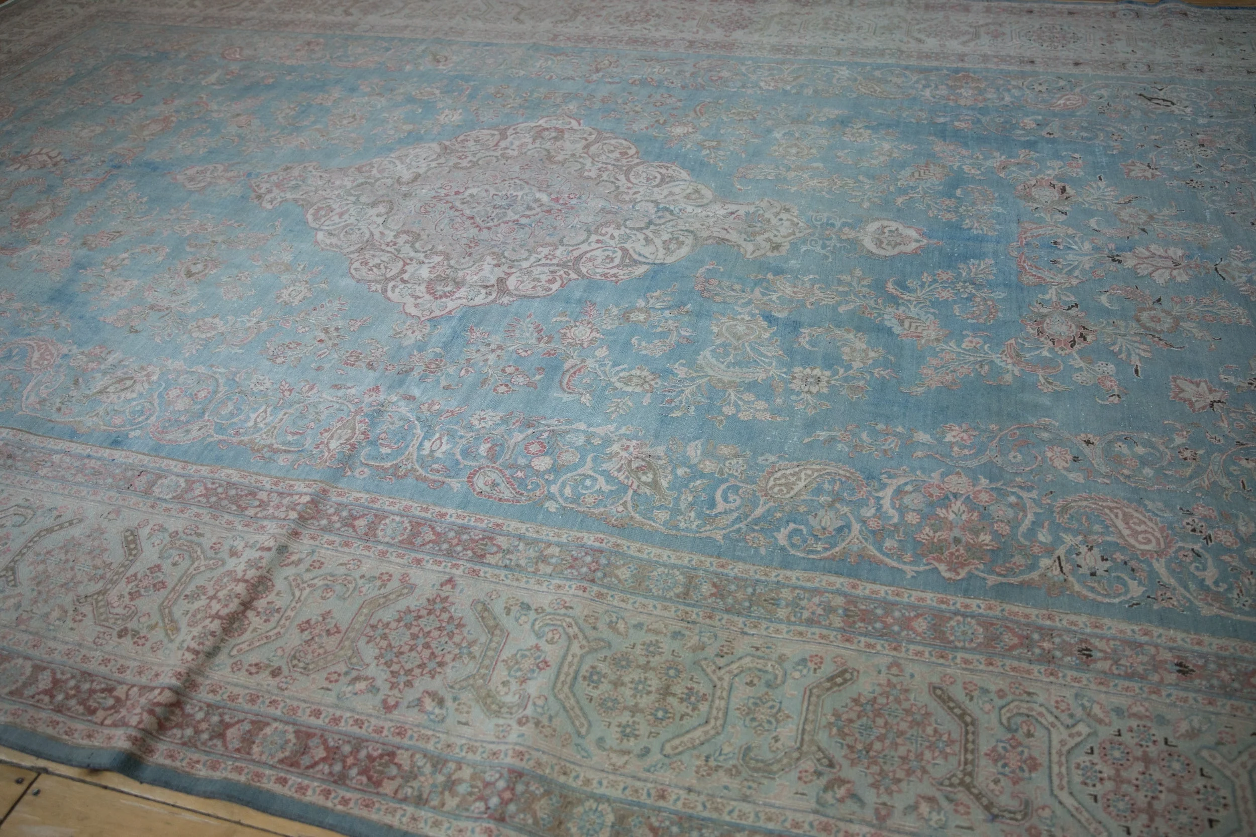 10x16.5 Vintage Distressed Meshed Carpet - Image 11