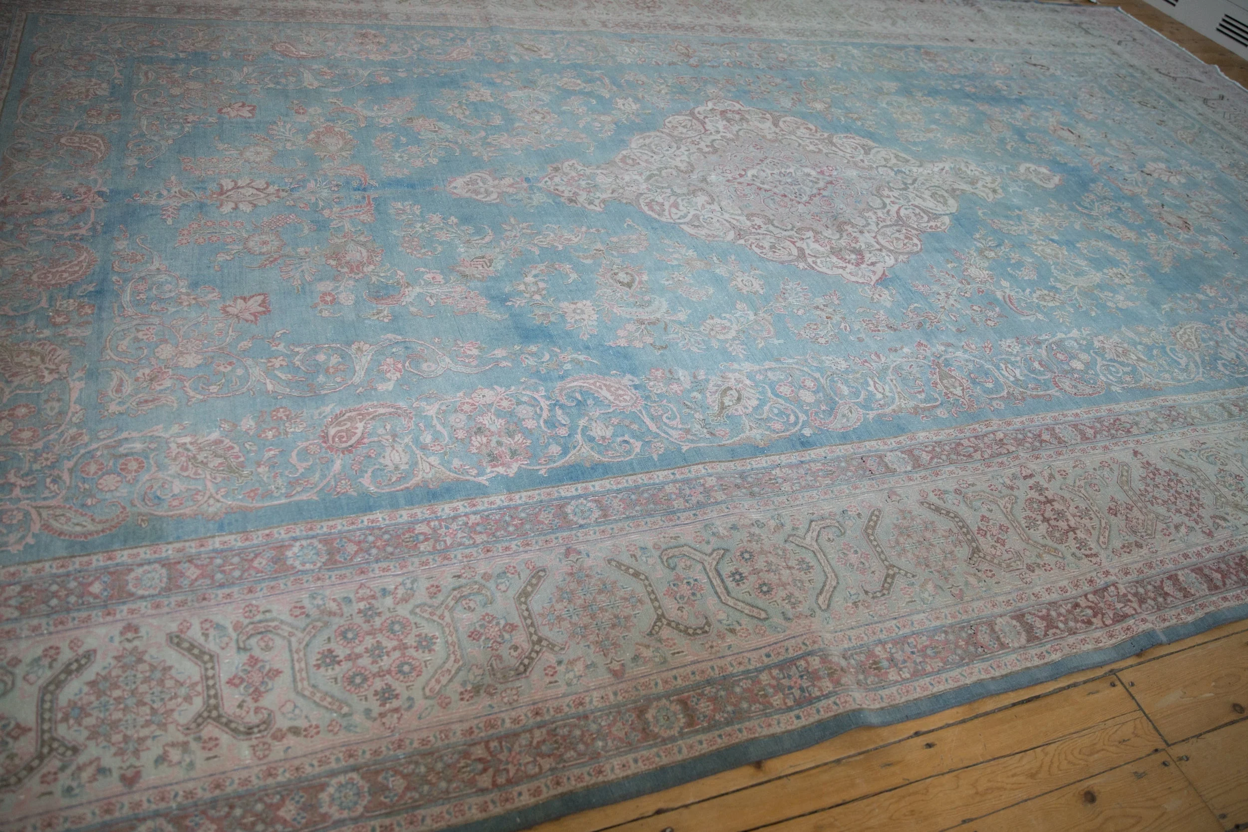 10x16.5 Vintage Distressed Meshed Carpet - Image 6