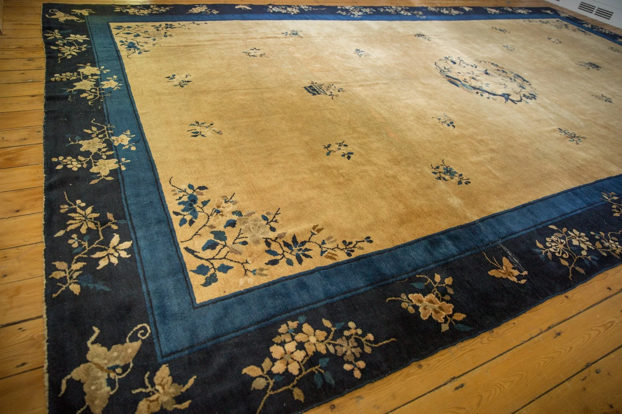 10x17.5 Vintage Peking Carpet - Image 3