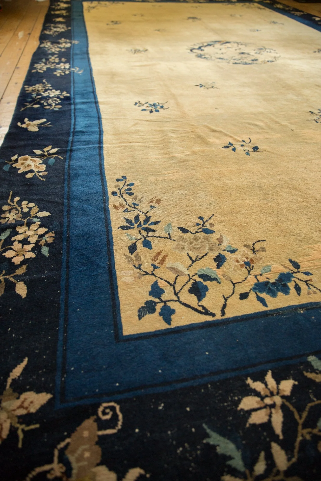 10x17.5 Vintage Peking Carpet - Image 6